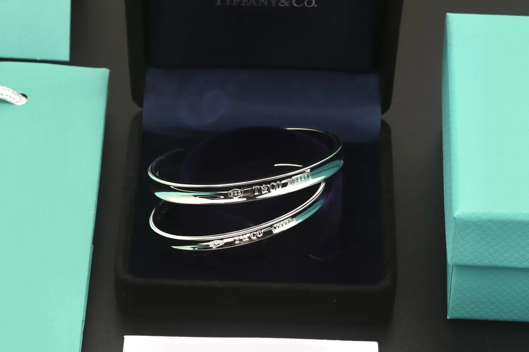 1837 Collection Engraved Cuff Bracelet (Sterling Silver) D96016663 — view 5