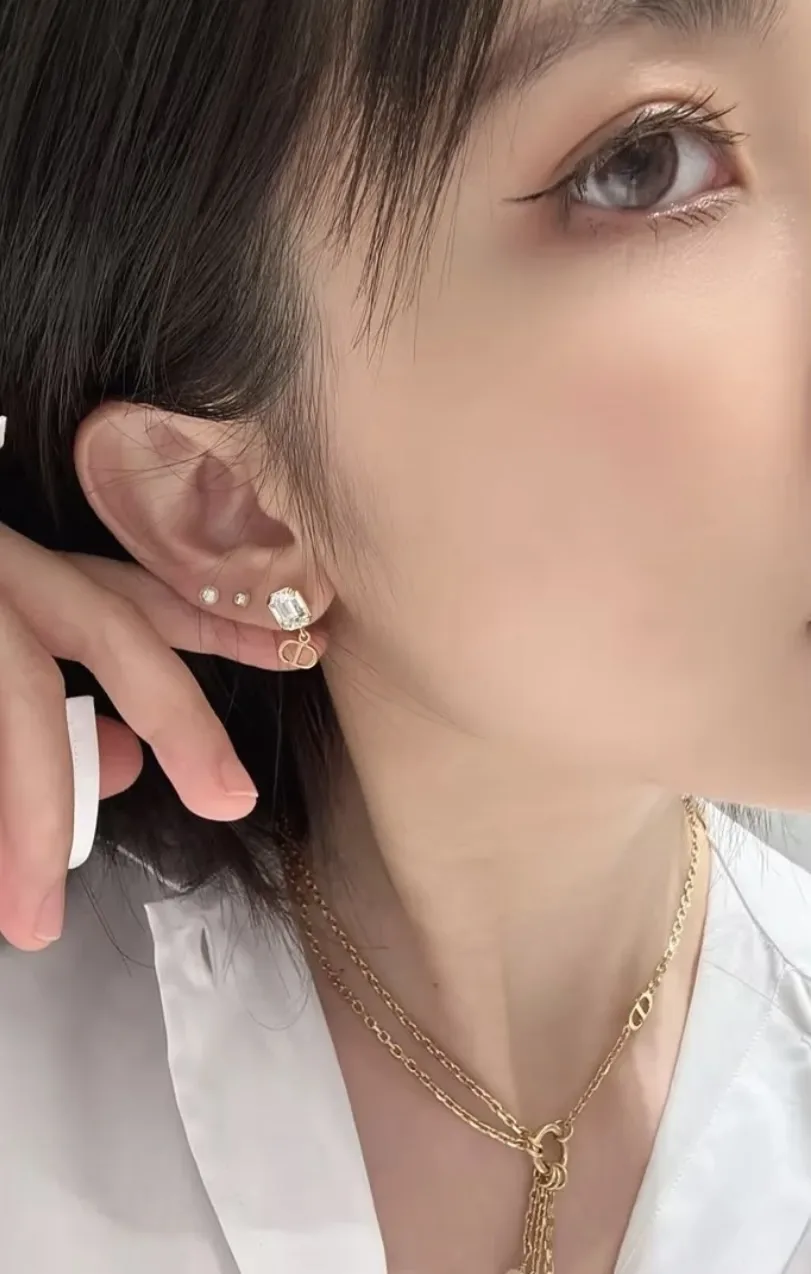 Asymmetric Crystal and Pearl Drop Earrings D13517278 — view 8
