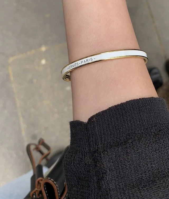 Narrow Enamel Bangle Bracelet D15517553 — view 9