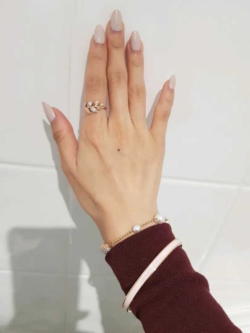 Narrow Enamel Bangle in Rose Gold D15517544 — view 8