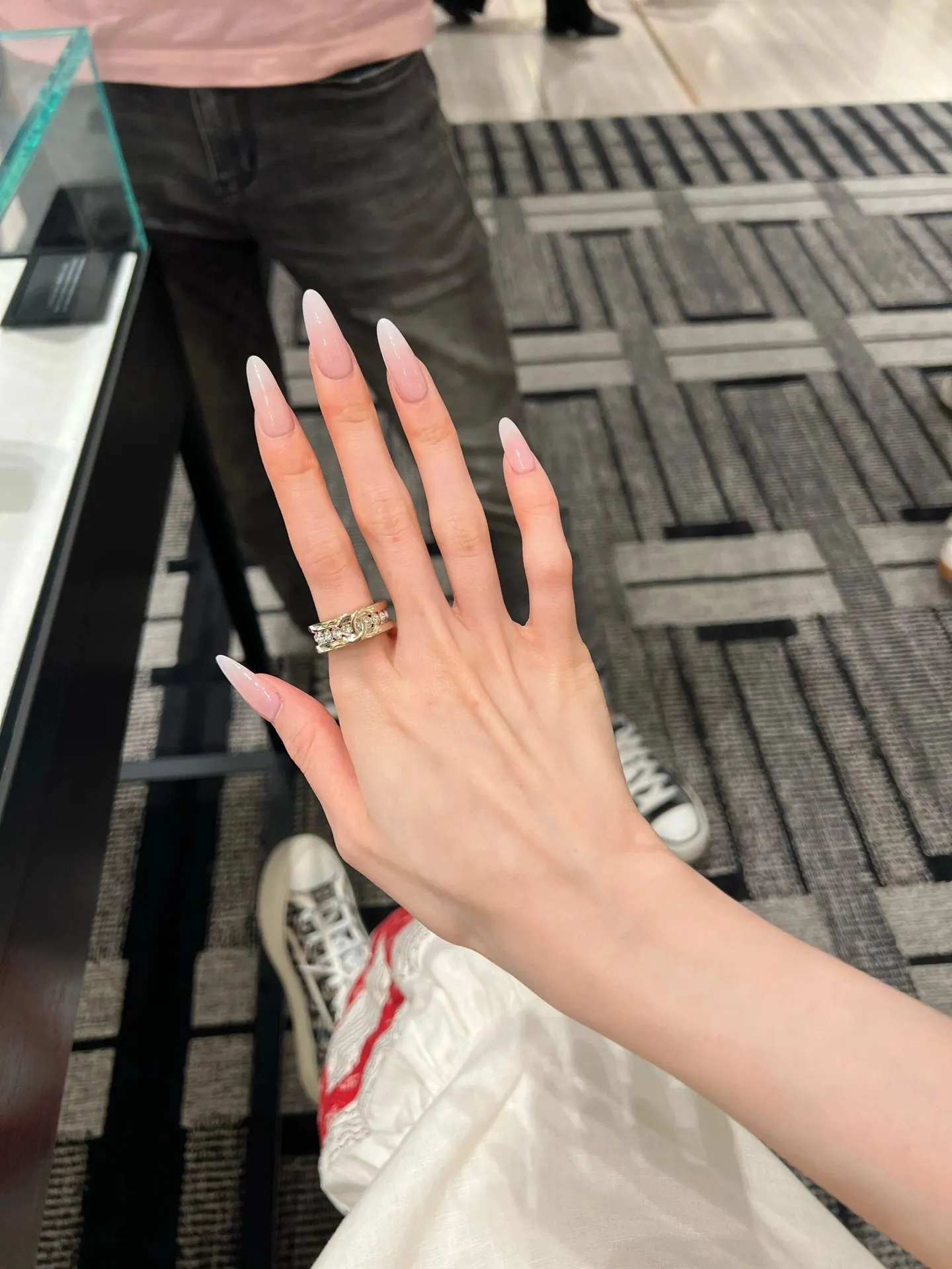 Crystal-Embellished Interlocking Logo Ring D13017349 — view 7