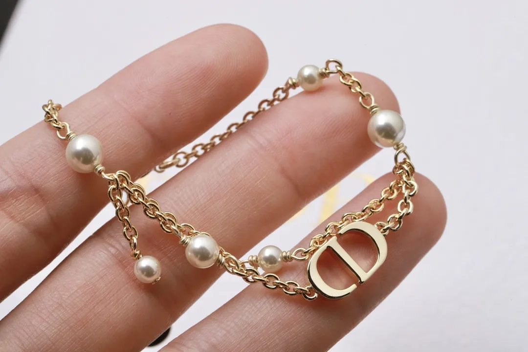 CD Logo Faux Pearl Tassel Bracelet (Brass) D14017469 — view 5