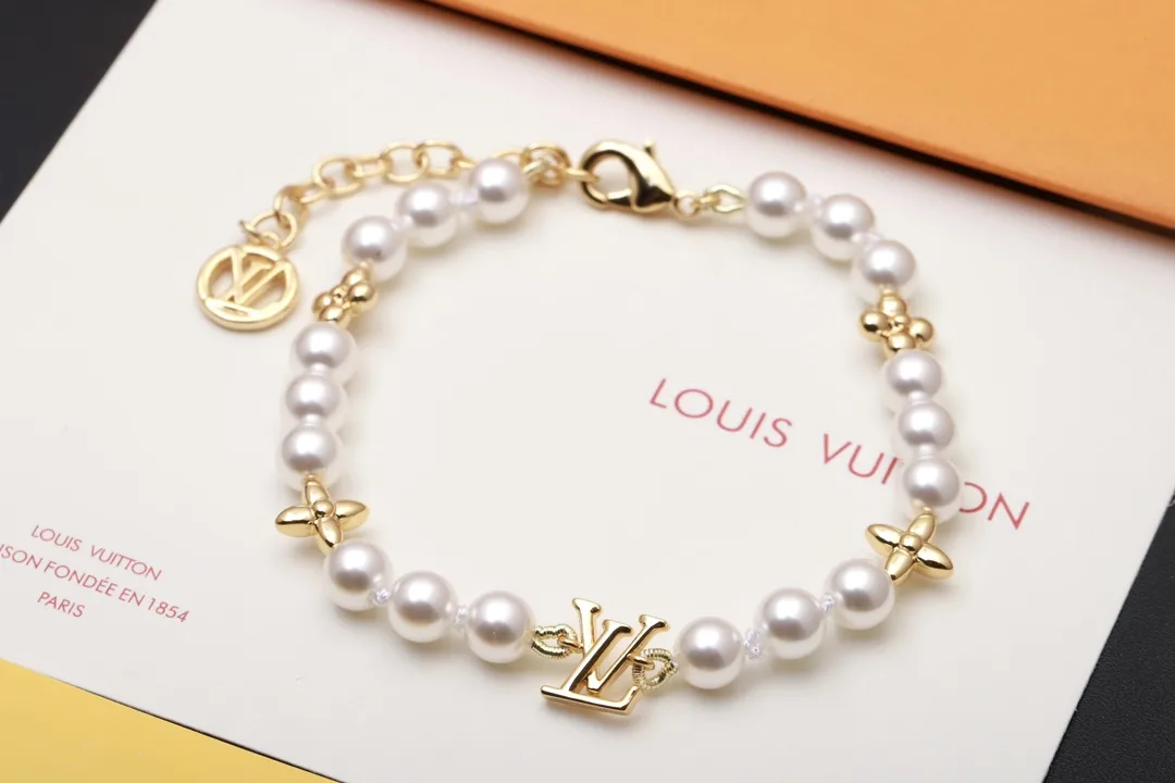 Monogram Flower Pearl Bracelet D14517452 — view 4
