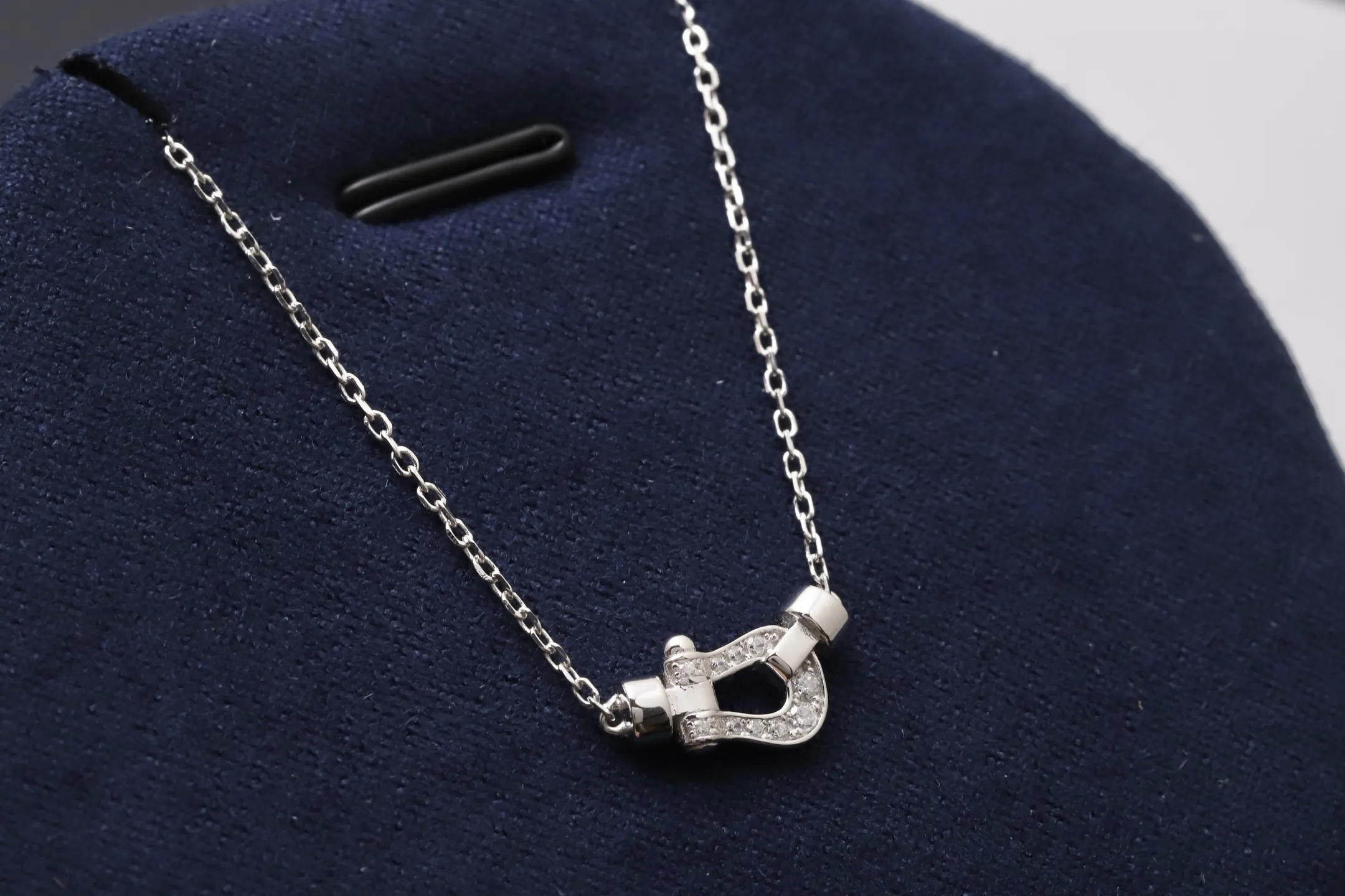 Horseshoe Buckle Pendant Necklace (Sterling Silver) D15517333 — view 3