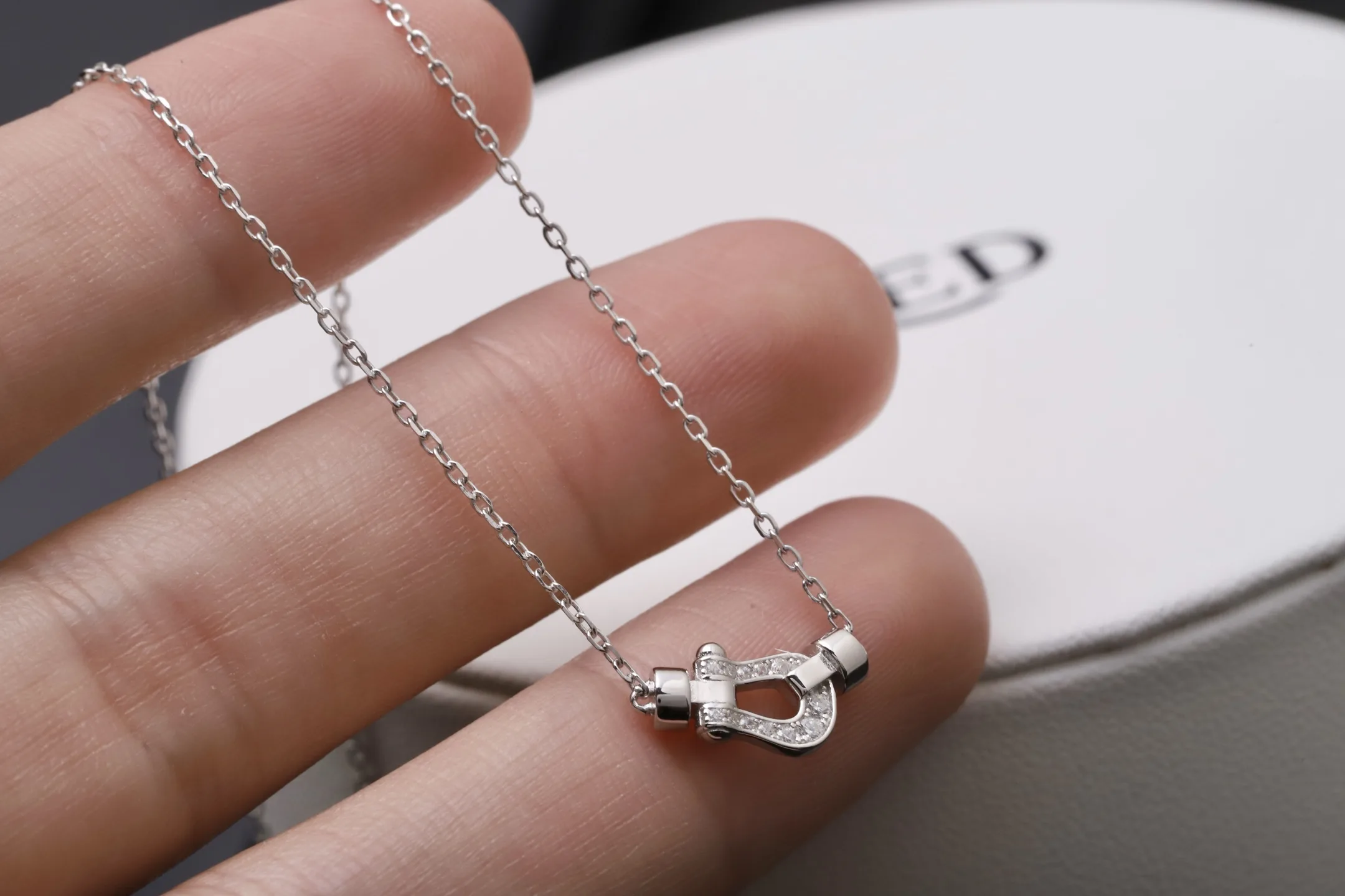 Horseshoe Buckle Pendant Necklace (Sterling Silver) D15517333 — view 5