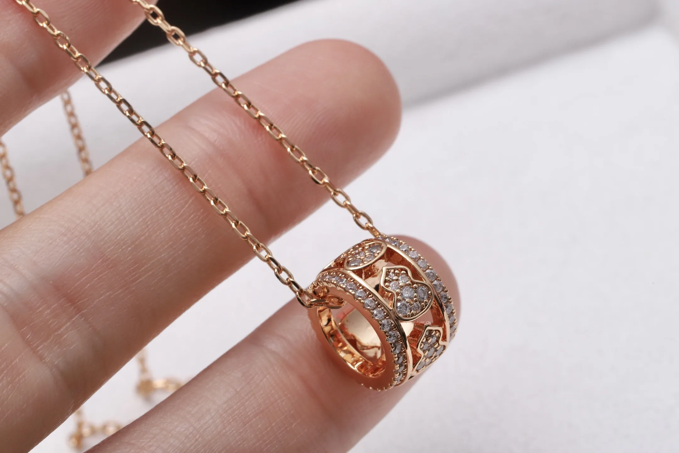 Wulu Crystal-Embellished Barrel Pendant Necklace (Gold-Plated Brass) D16016803 — view 7