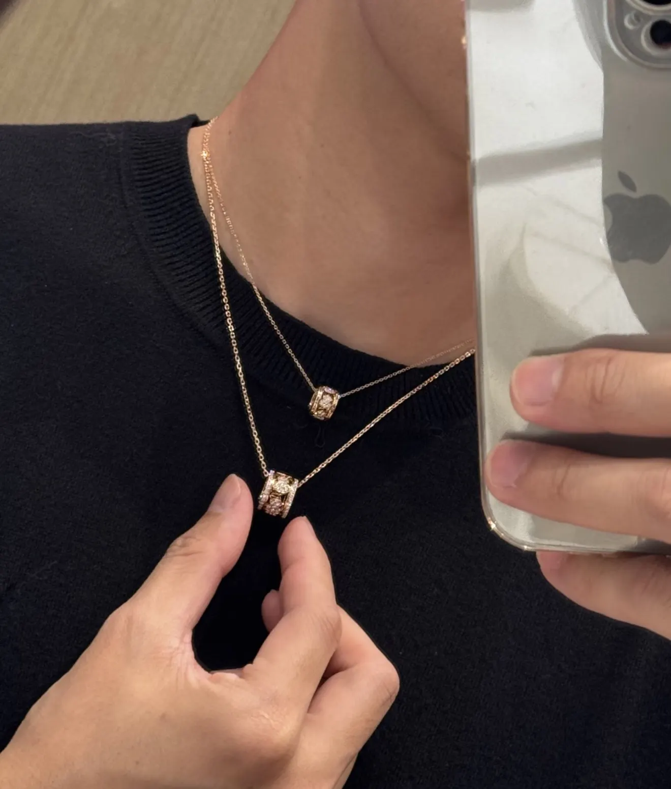 Wulu Crystal-Embellished Barrel Pendant Necklace (Gold-Plated Brass) D16016803 — view 10