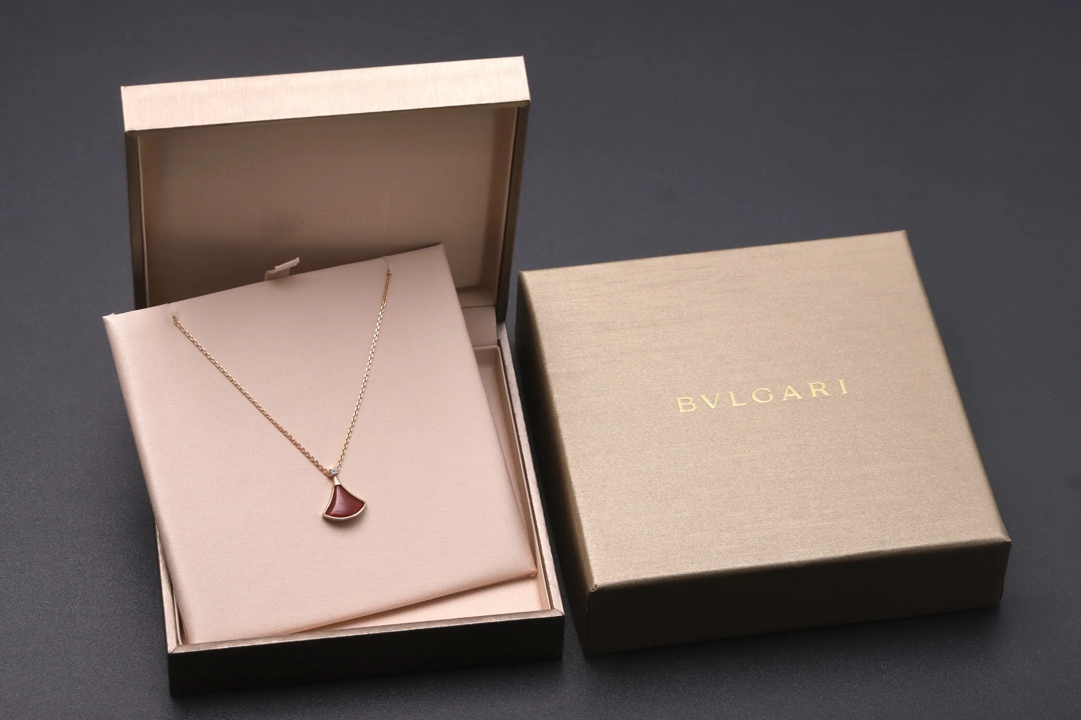 Divas' Dream Carnelian Pendant Necklace (Gold-Plated Brass) D15517171 — view 2