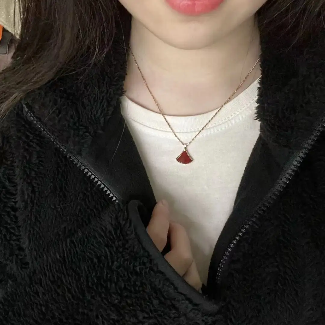 Divas' Dream Carnelian Pendant Necklace (Gold-Plated Brass) D15517171 — view 9