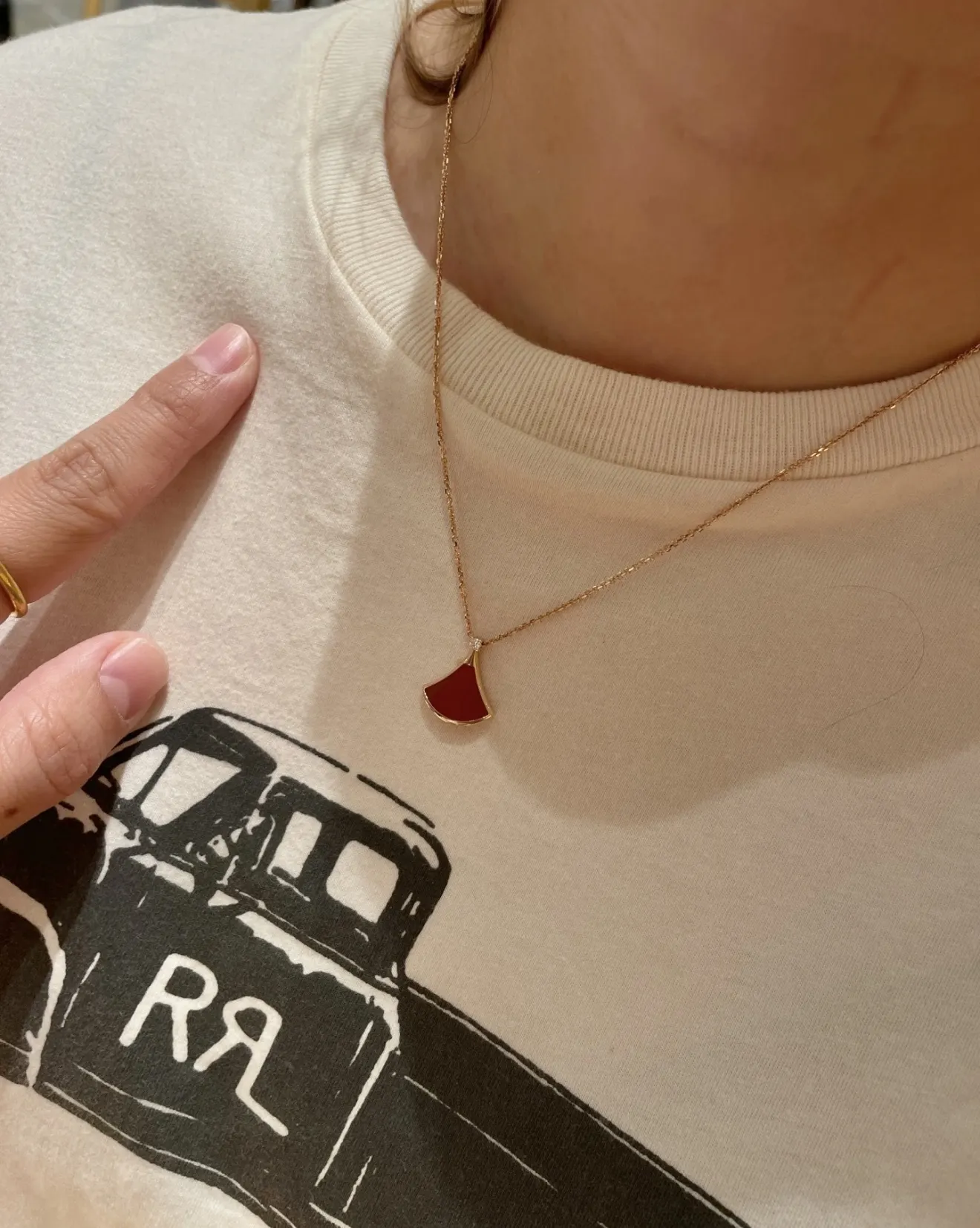 Divas' Dream Carnelian Pendant Necklace (Gold-Plated Brass) D15517171 — view 10