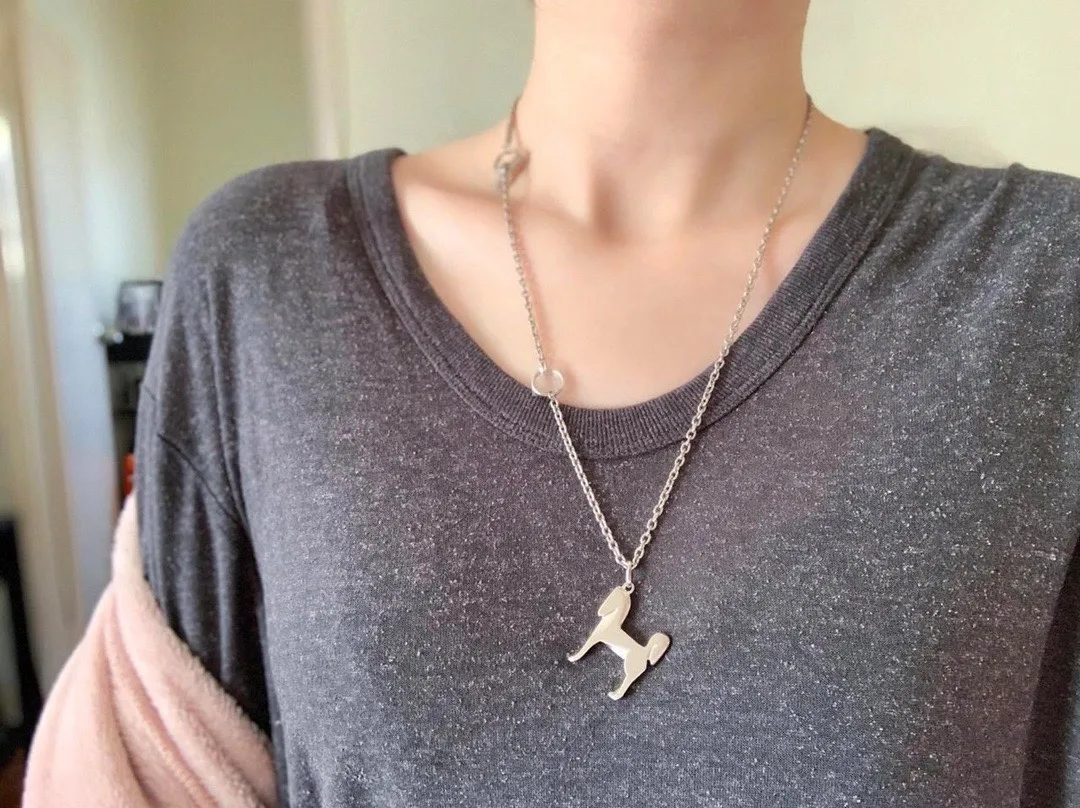 Brushed Metal Horse Pendant Necklace D14517712 — view 9