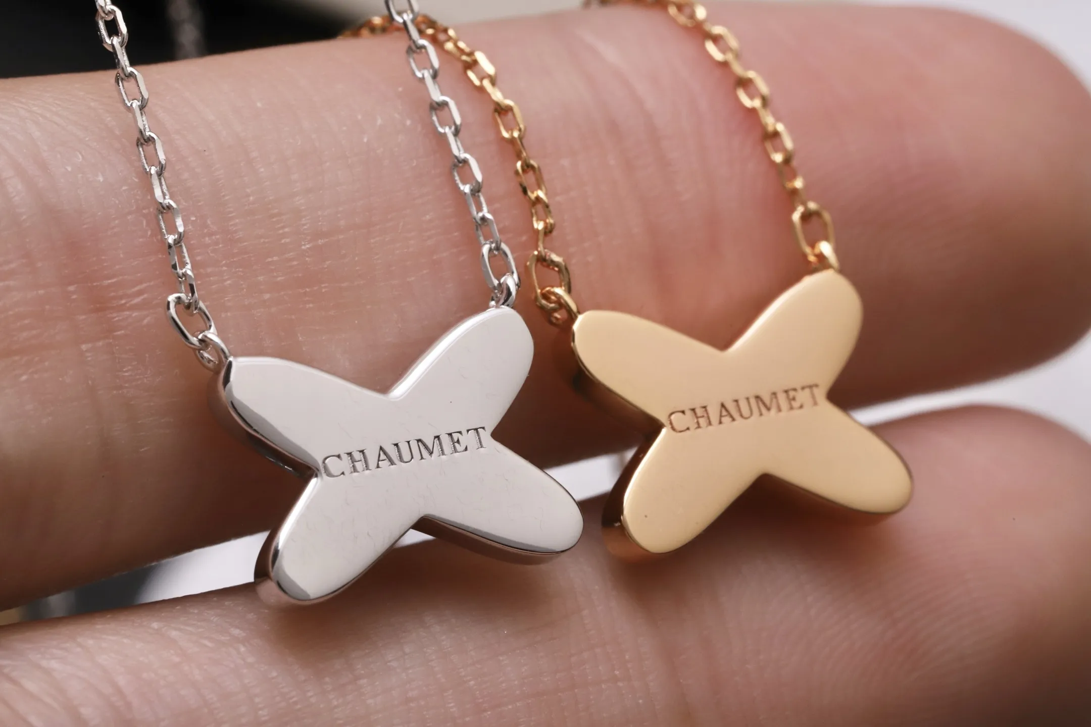 Jeux de Liens Cross Pendant Necklace (Sterling Silver) D22016602 — view 6