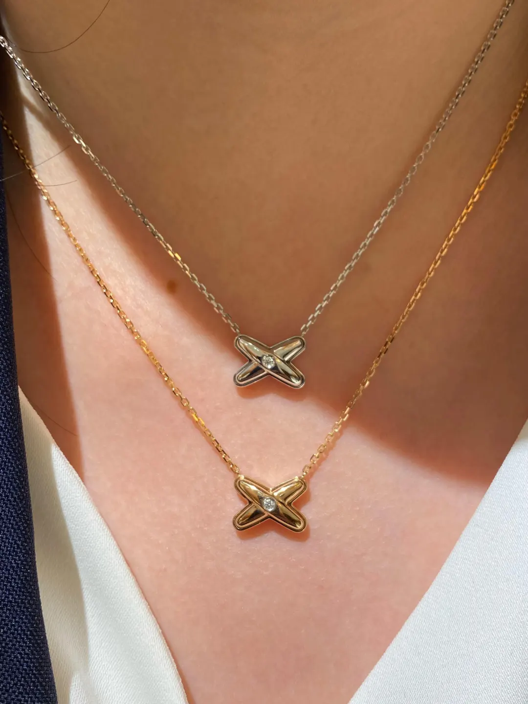 Jeux de Liens Cross Pendant Necklace (Sterling Silver) D22016602 — view 9
