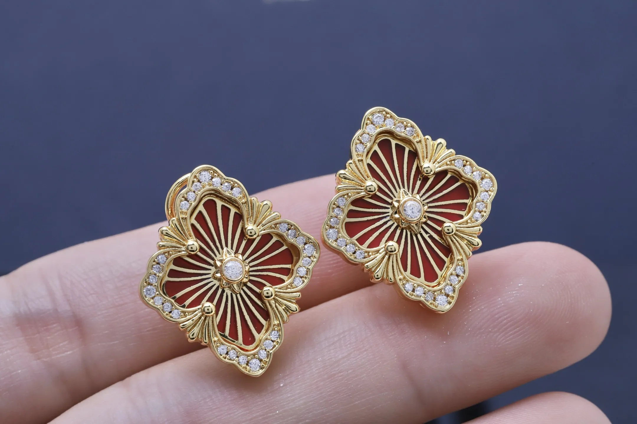 Opera 'Rigato' Carnelian Stud Earrings (Gold-Plated Brass) D13517527 — view 6