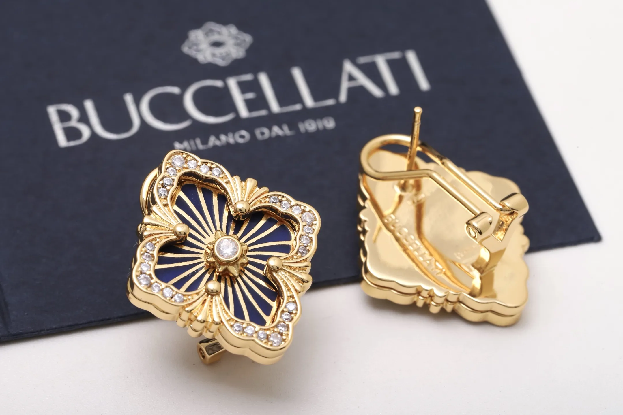 Opera Collection Rigato Engraved Earrings (Gold-Plated Brass) D13517613 — view 4