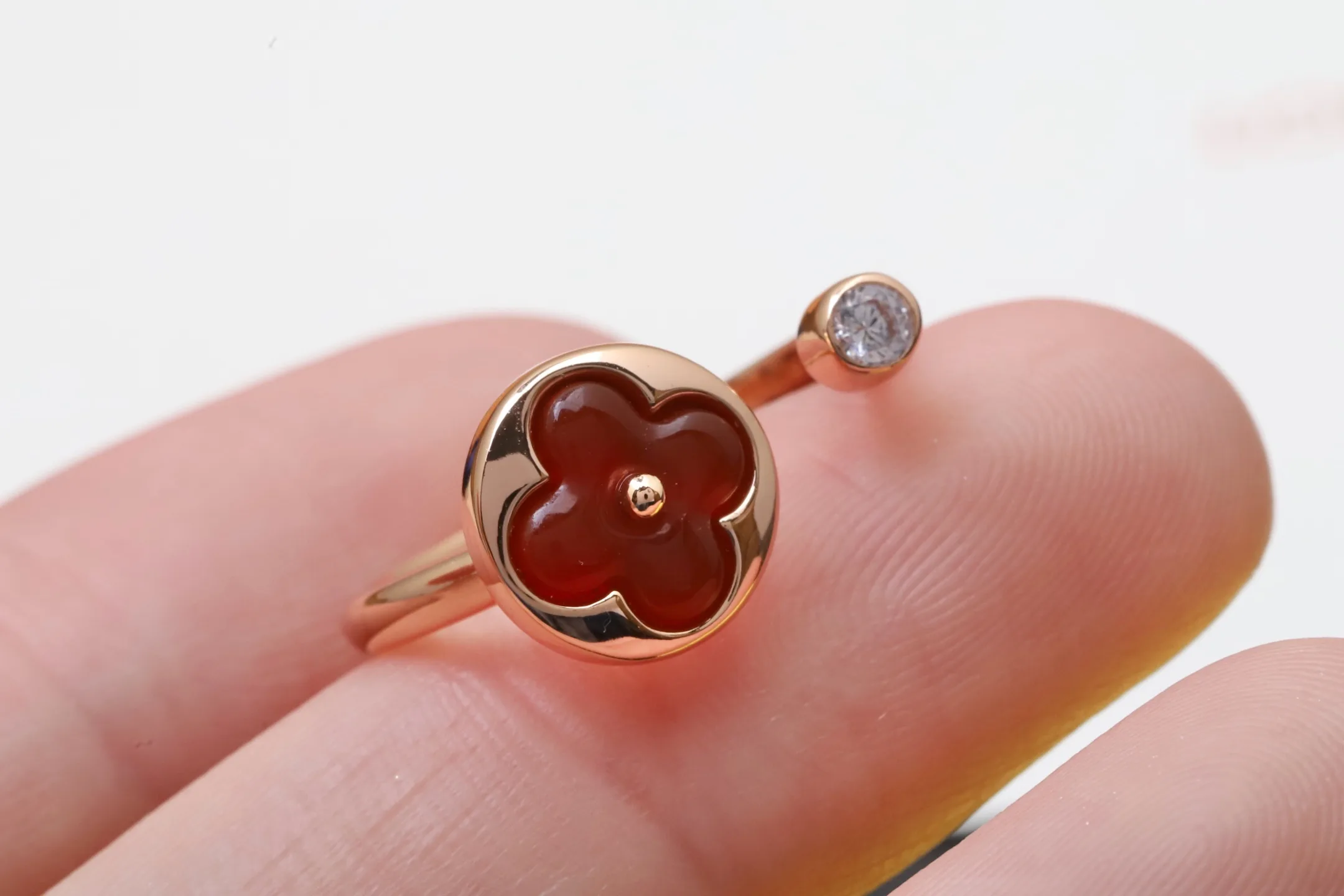 Color Blossom Mini Sun Ring (Sterling Silver) D17017735 — view 5