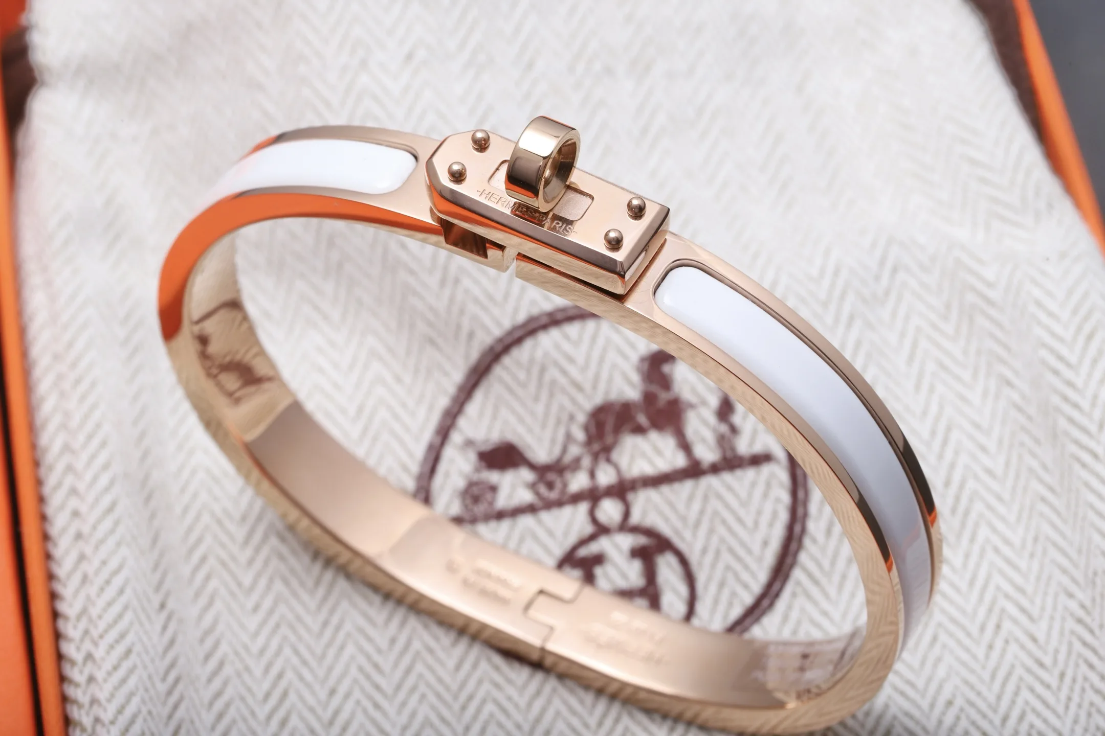 Hermès Mini Clic Kelly Bracelet D17017903 — view 3