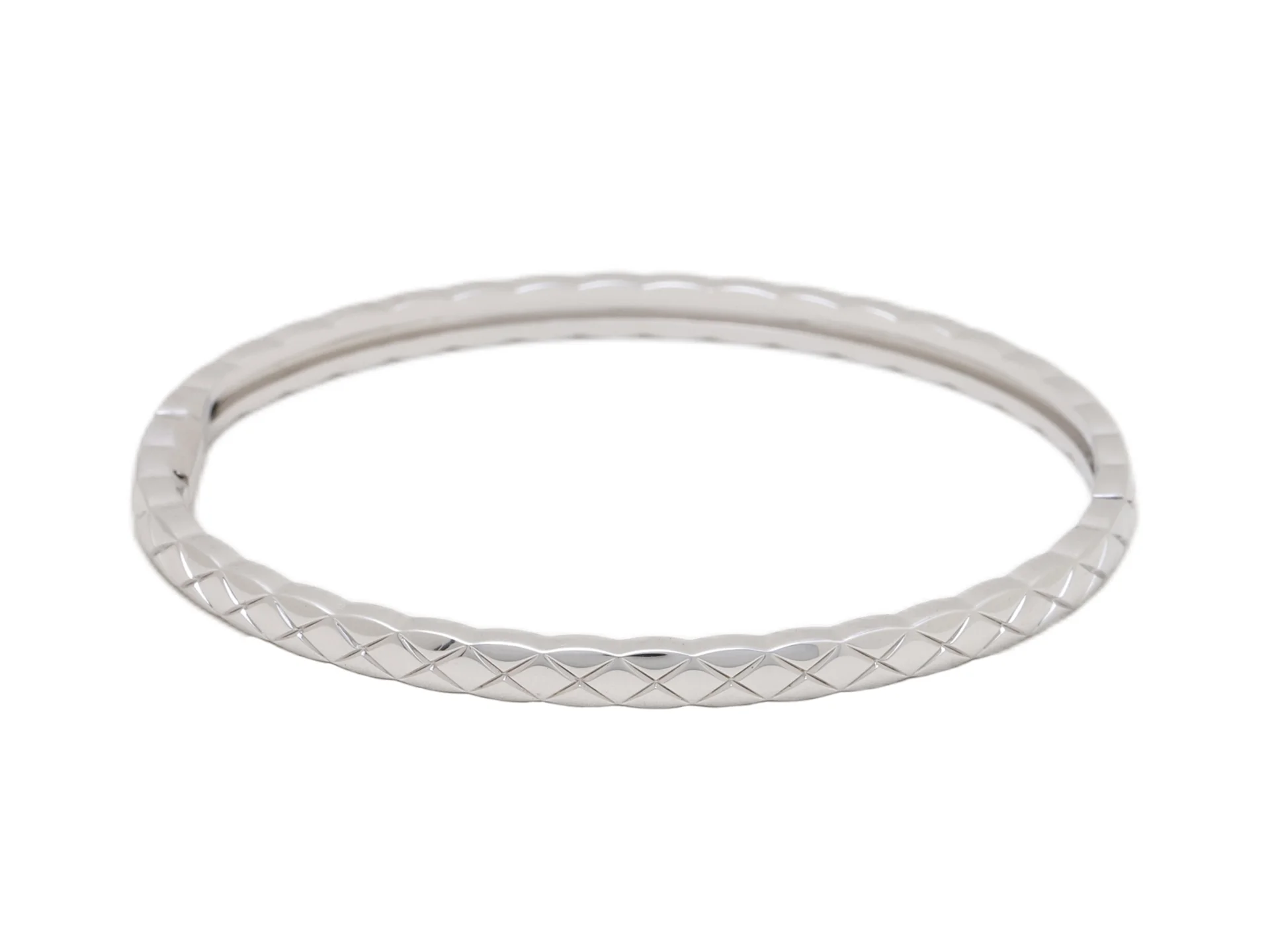 Coco Crush Quilted Bangle (Gold-Plated Brass) D21017619