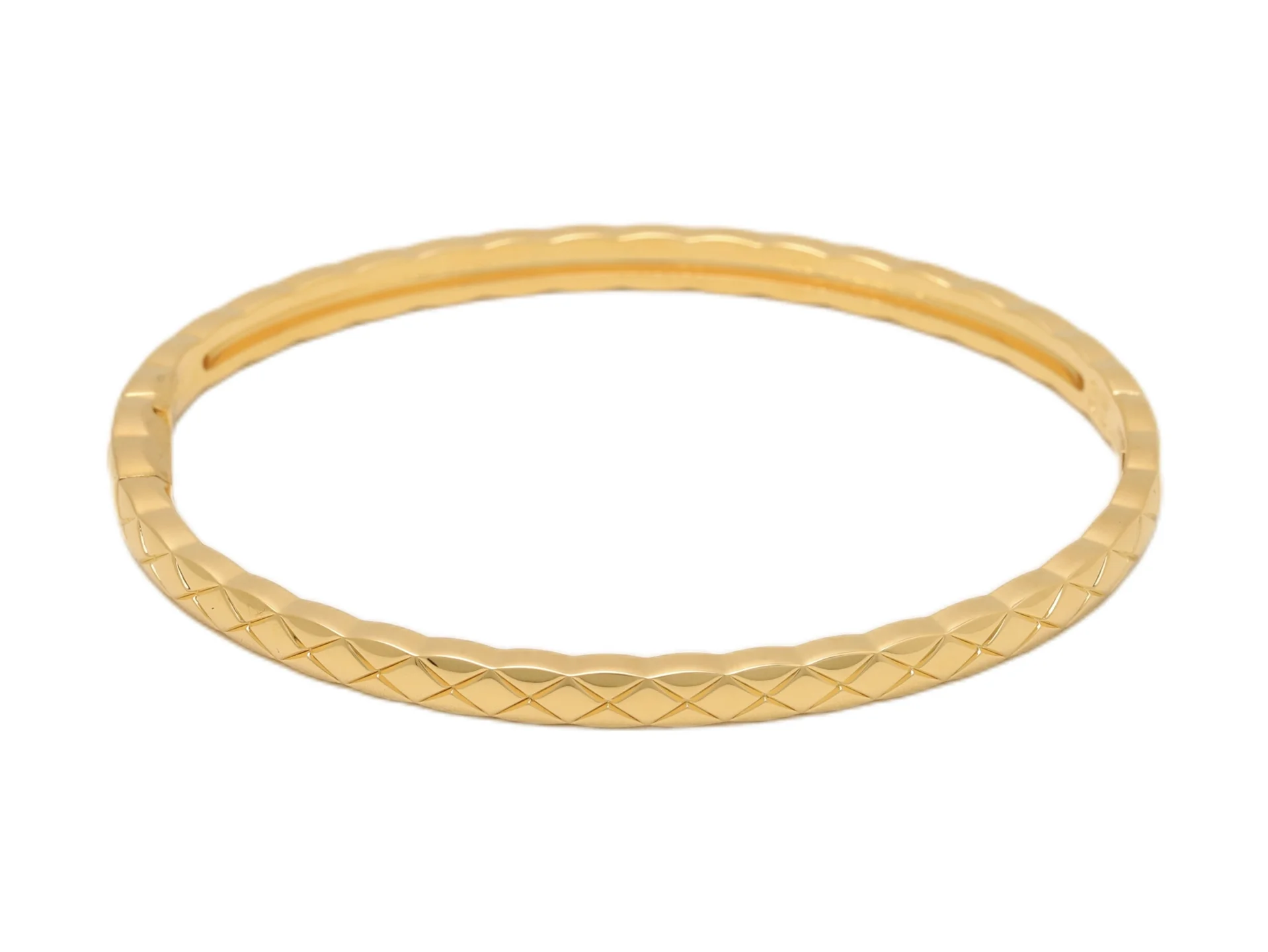 Coco Crush Quilted Bangle (Gold-Plated Brass) D21017619 — view 3