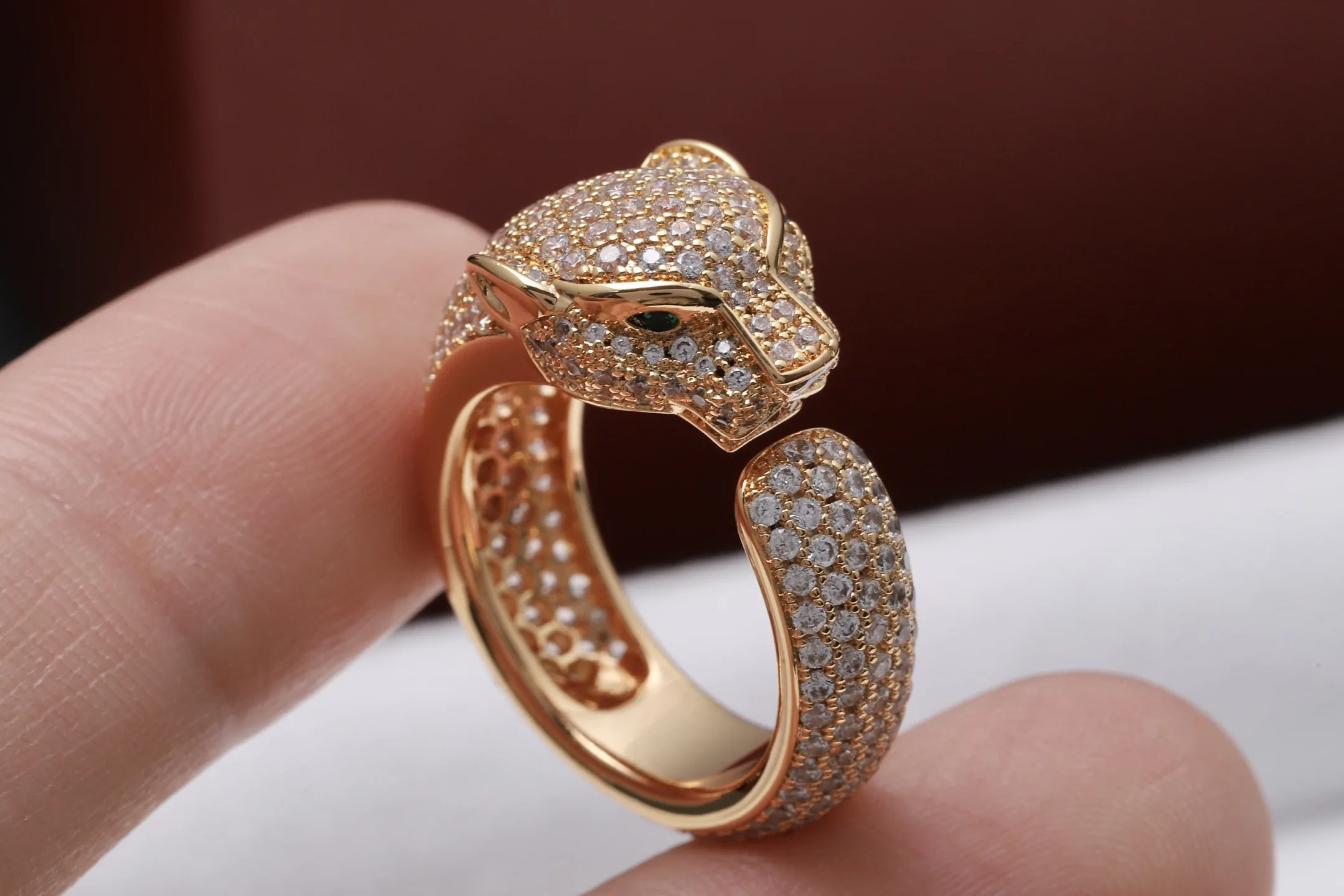 Panthère Crystal-Embellished Ring (Gold-Plated Brass) D20517082 — view 7