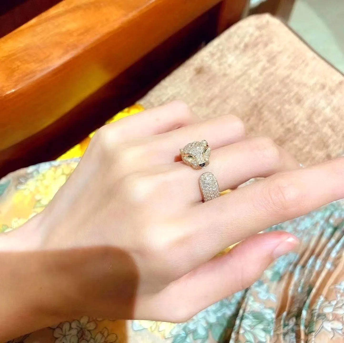 Panthère Crystal-Embellished Ring (Gold-Plated Brass) D20517082 — view 8