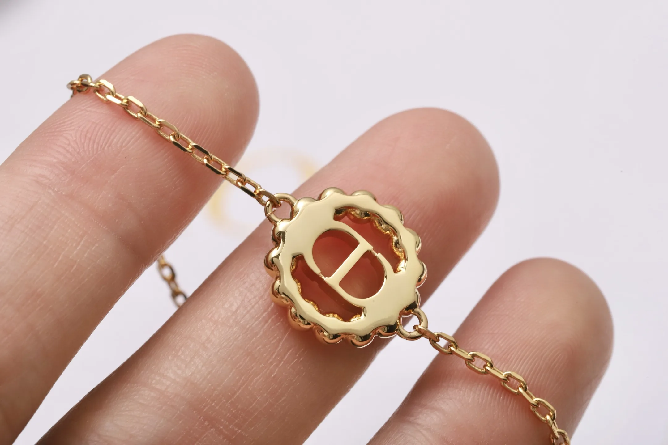 CD Logo Pearl-Embellished Chain Bracelet D13517211 — view 5