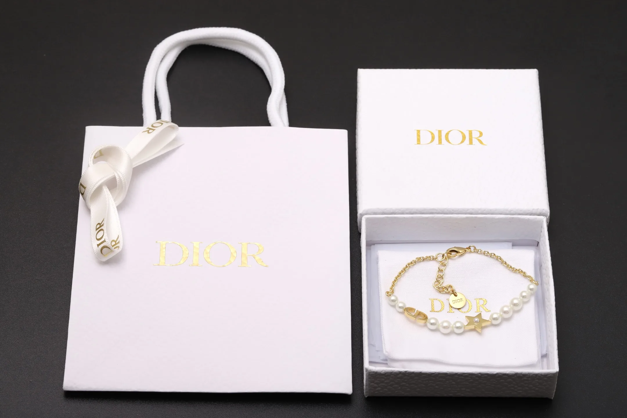 CD Star and Resin Pearl Bracelet D14017264 — view 2