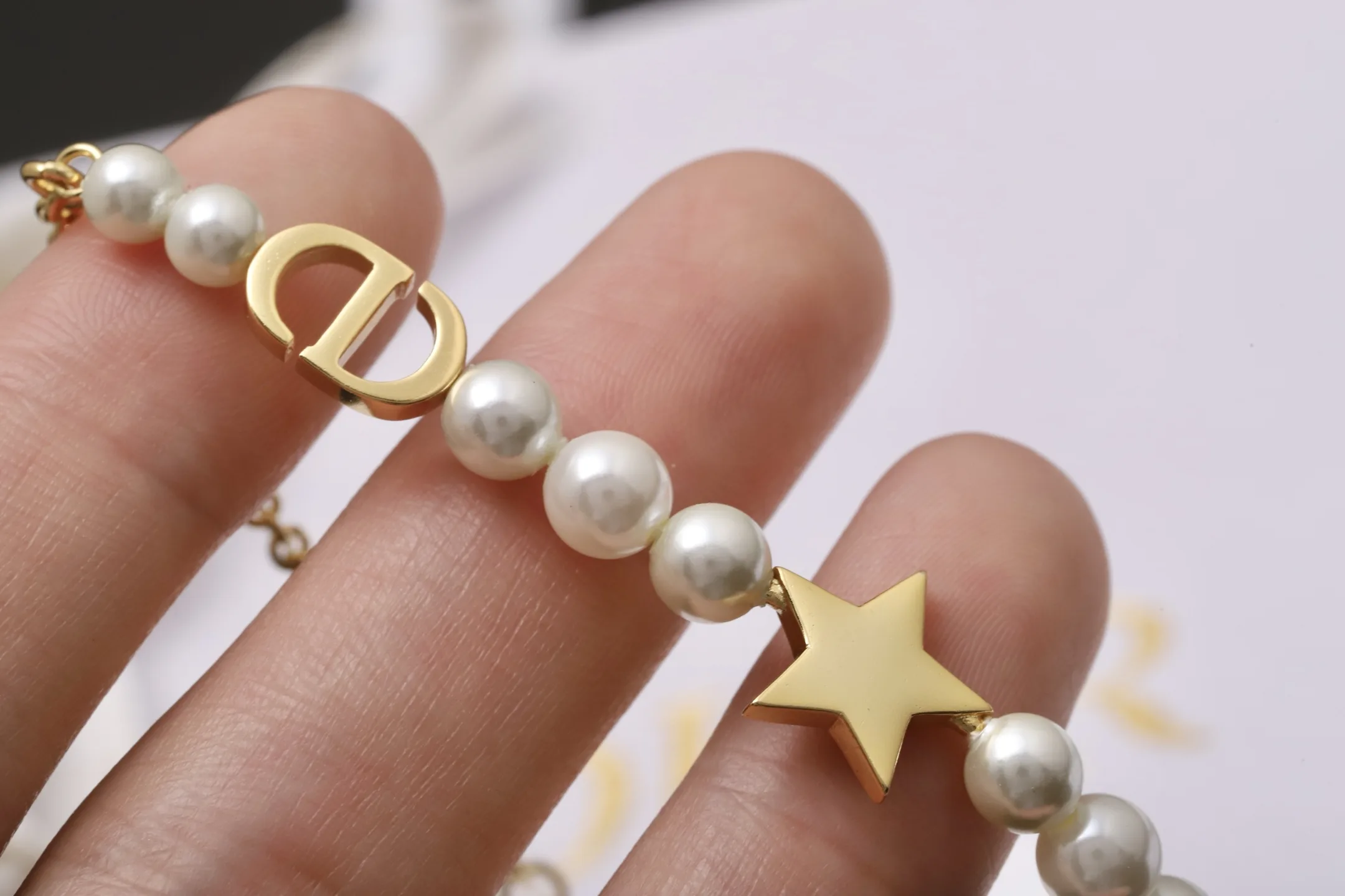 CD Star and Resin Pearl Bracelet D14017264 — view 6