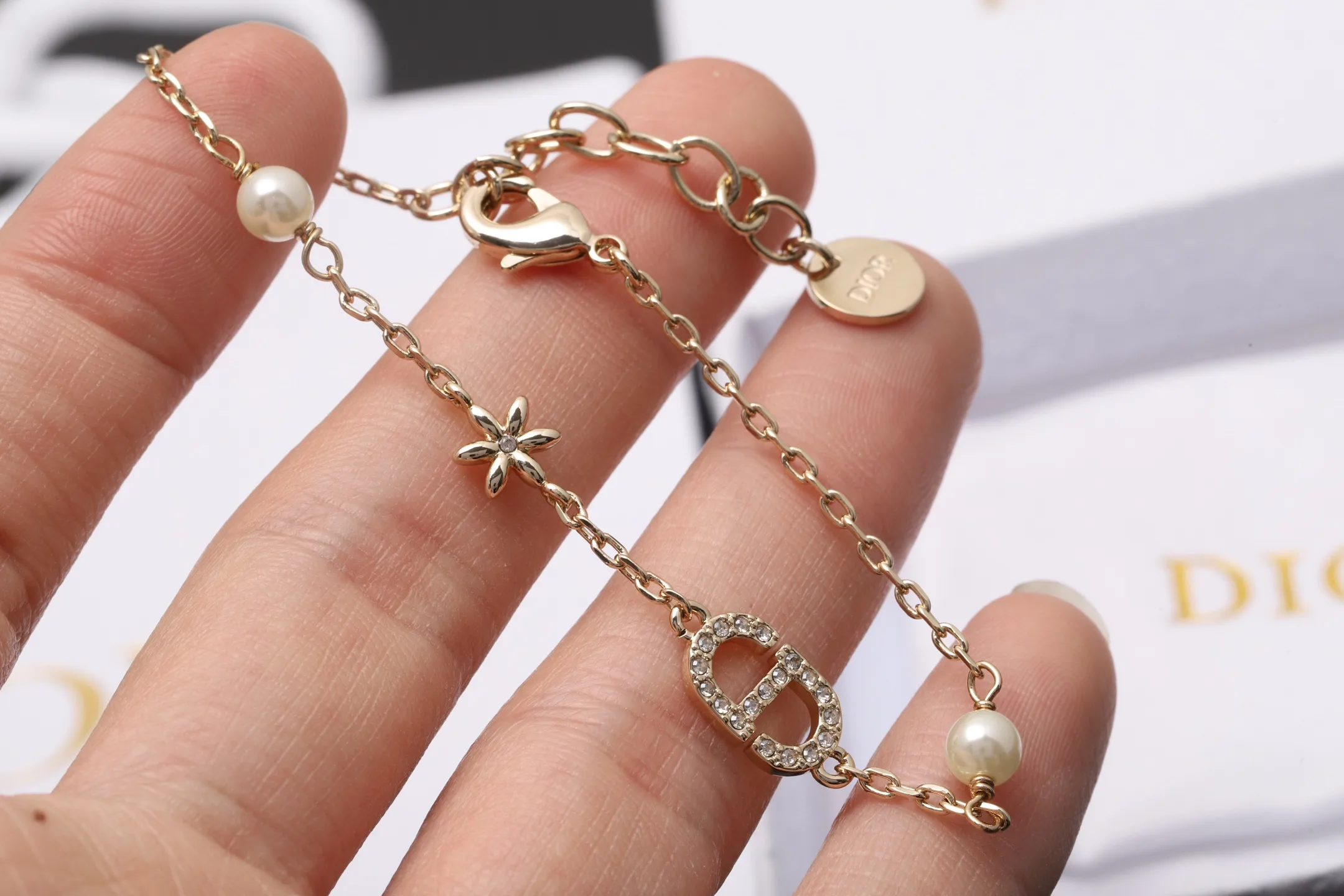 CD Floral Pearl Charm Bracelet D13517097 — view 4