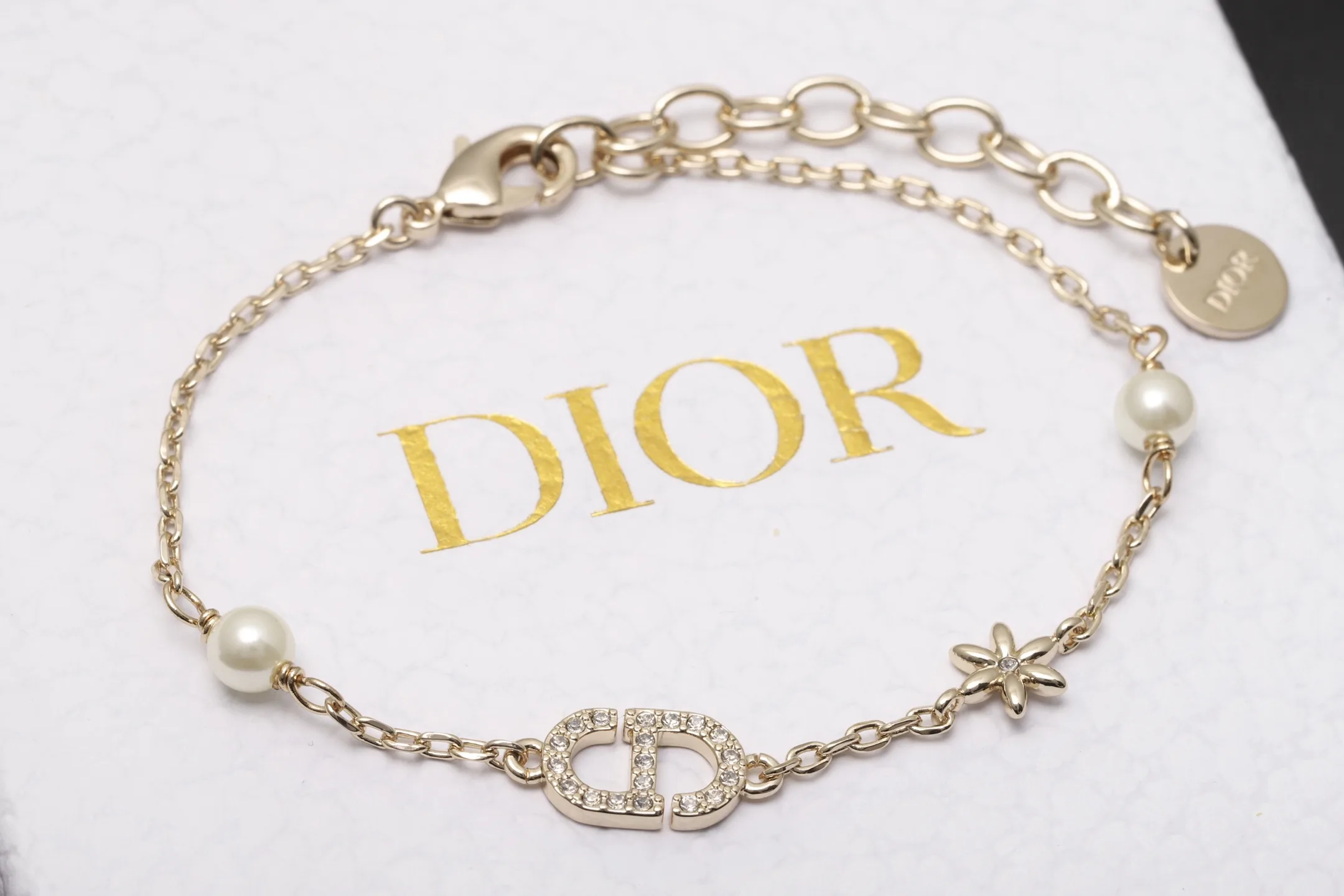 CD Floral Pearl Charm Bracelet D13517097 — view 7