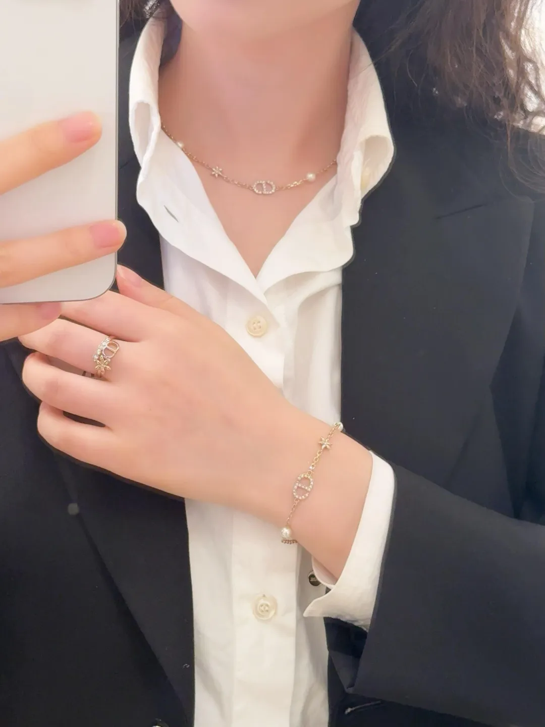 CD Floral Pearl Charm Bracelet D13517097 — view 9