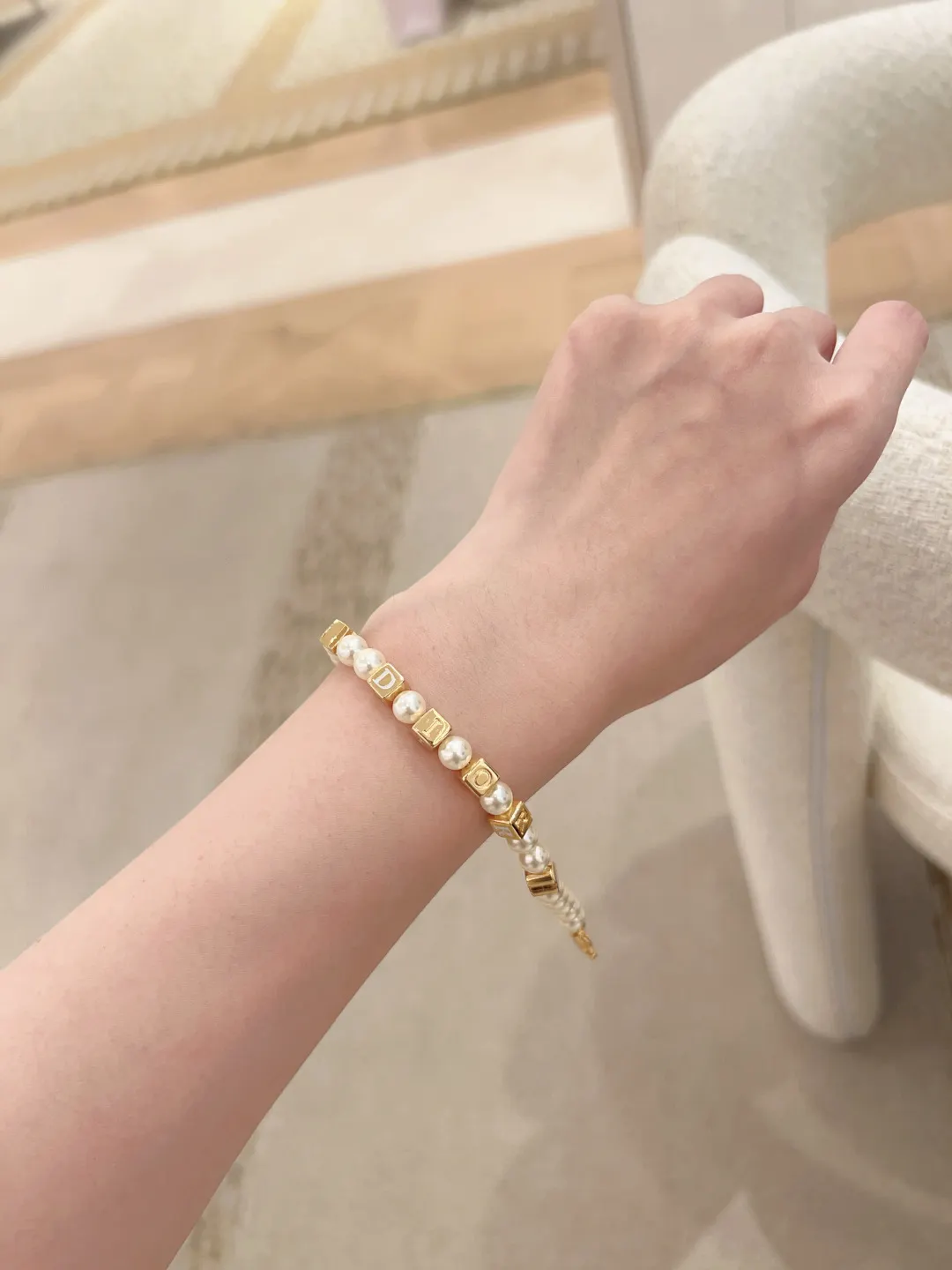 Dior Cube Logo and Faux Pearl Bracelet D15517247 — view 8