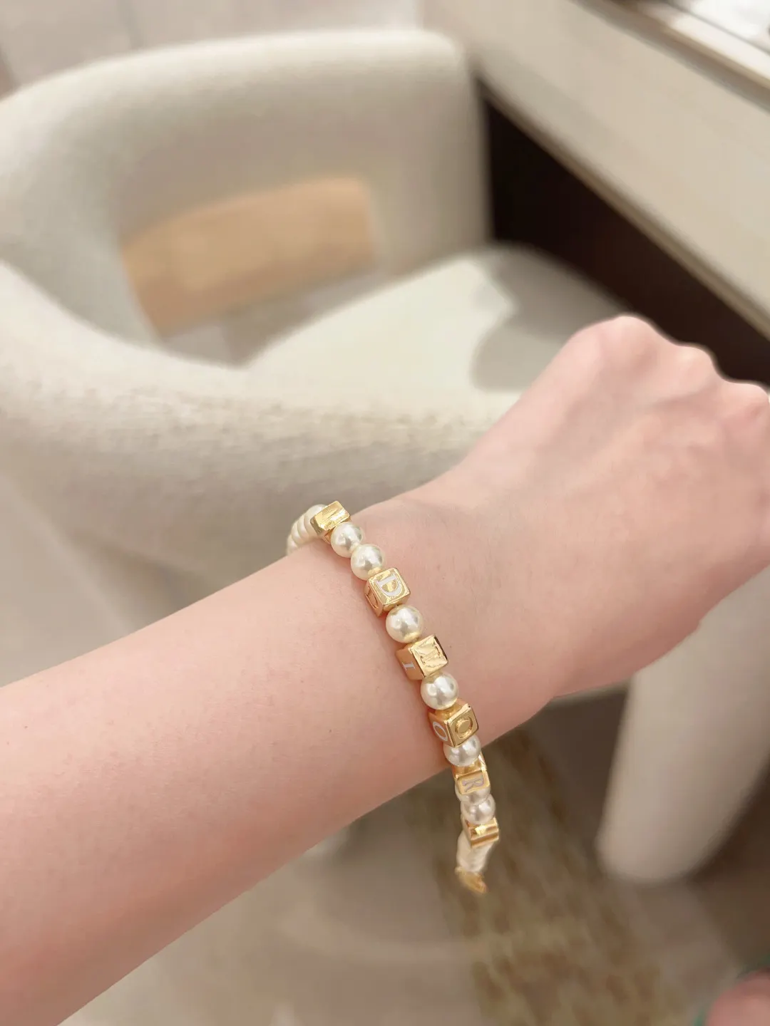 Dior Cube Logo and Faux Pearl Bracelet D15517247 — view 9