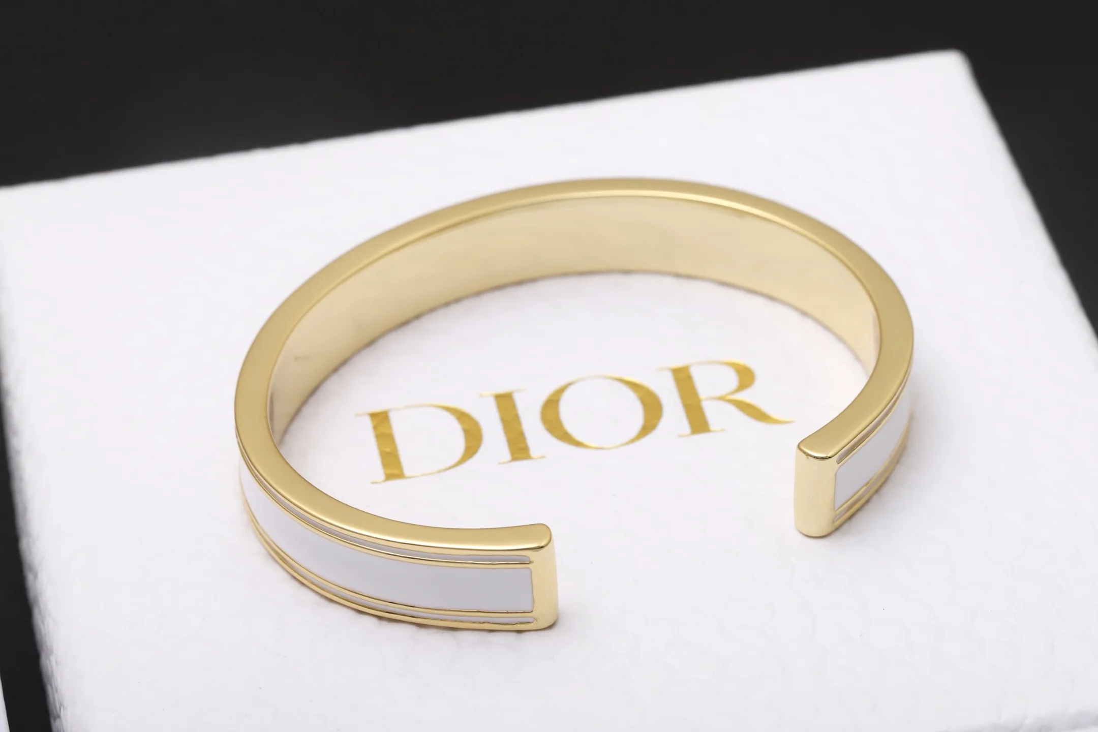 Christian Dior Enamel Cuff Bangle D15017261 — view 6