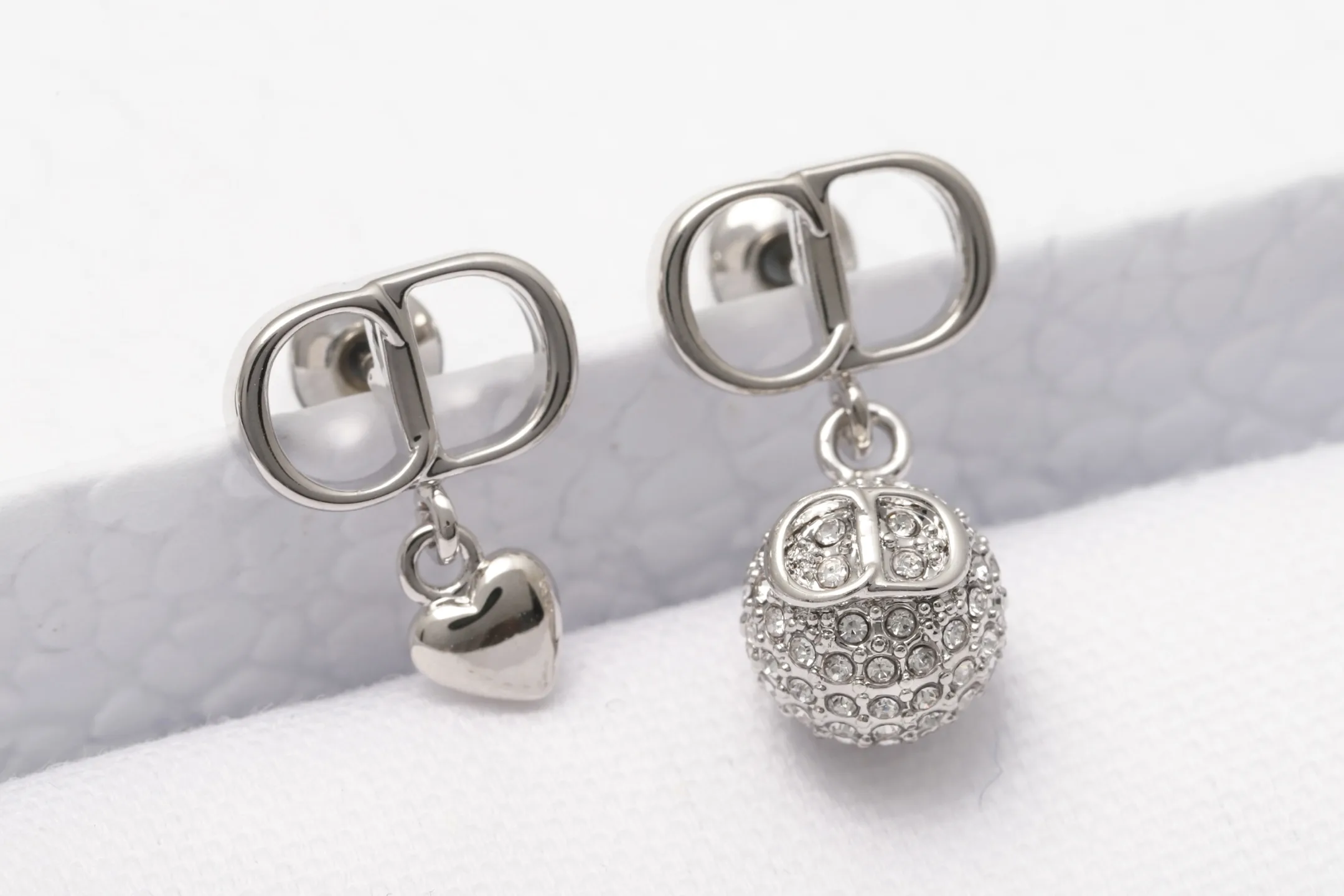 CD Asymmetric Heart and Crystal Orb Earrings D11516579 — view 4