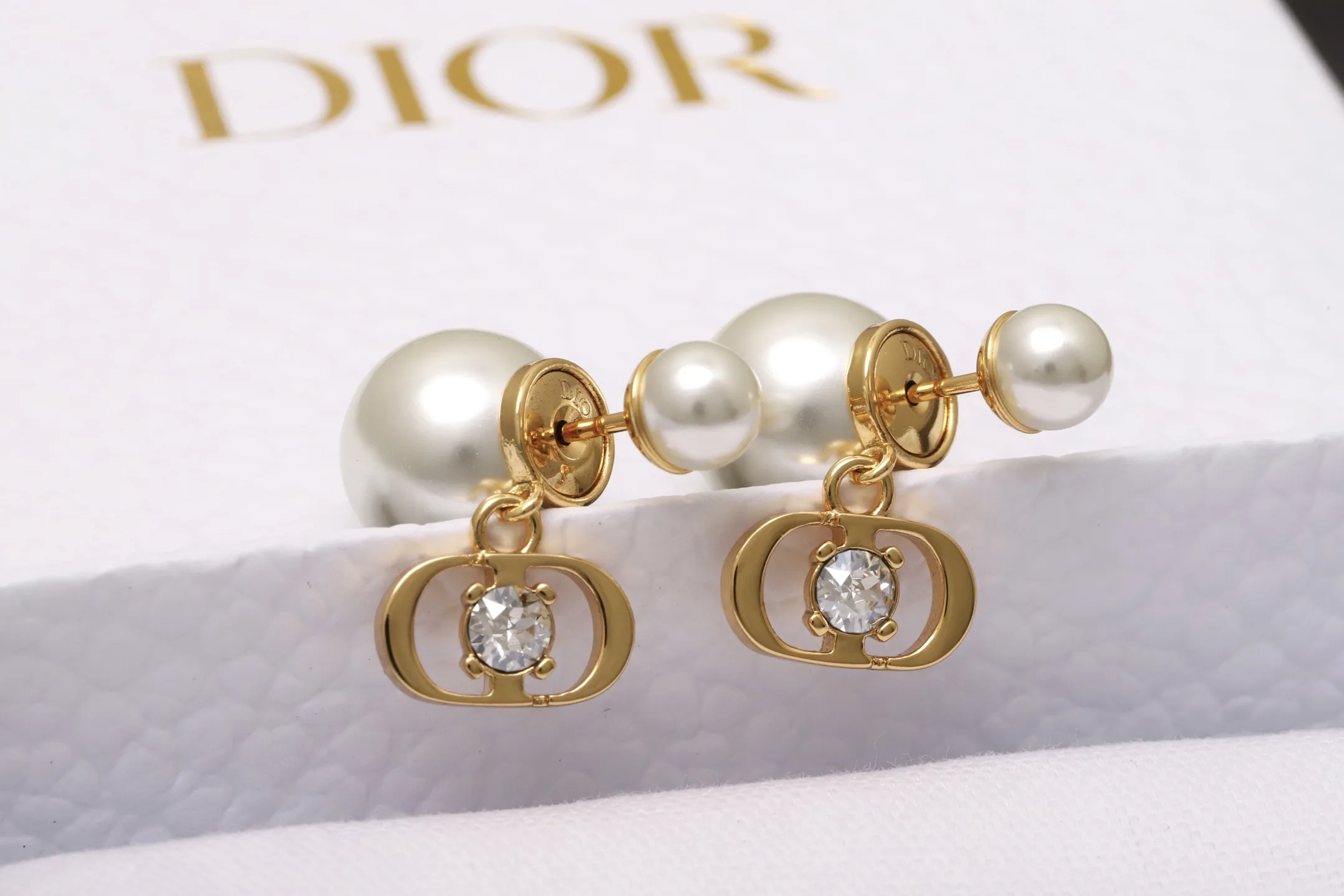 CD Navy Resin Pearl and Crystal Earrings D14017480 — view 3