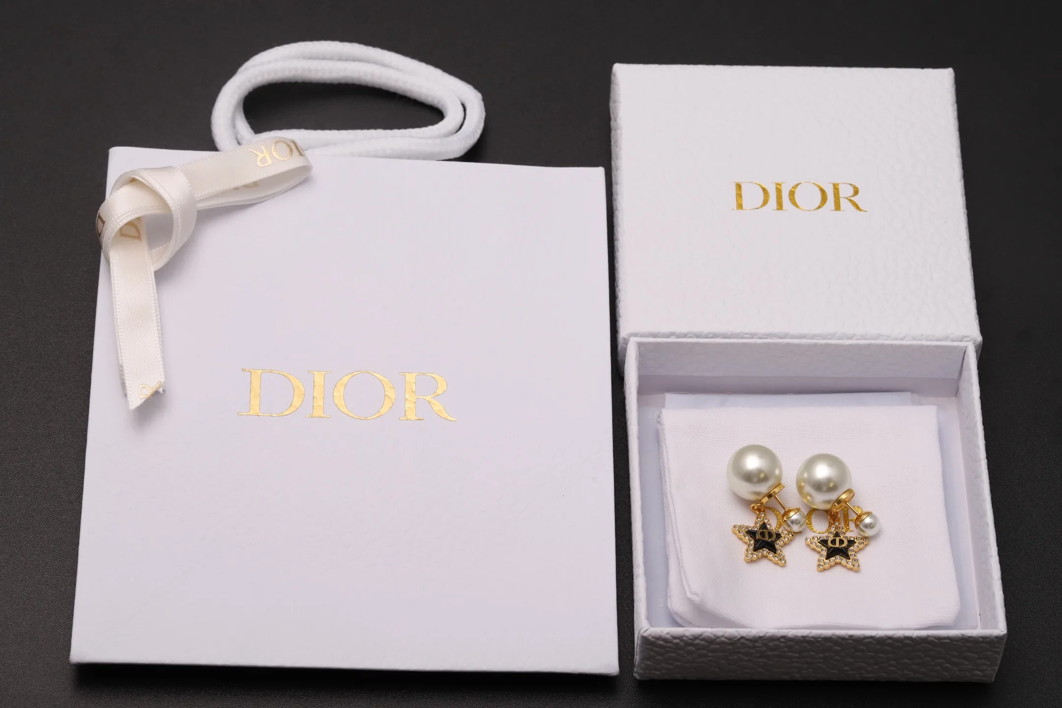 Tribales Star and CD Logo Pearl Earrings D14017218 — view 2
