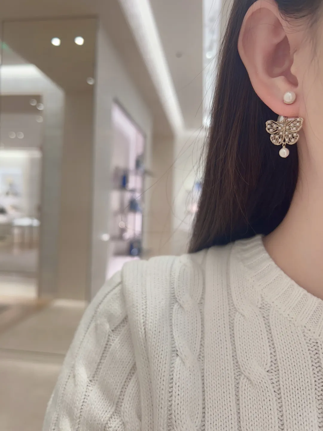 Dior Tribales Butterfly Pearl Drop Earrings D14017042 — view 9