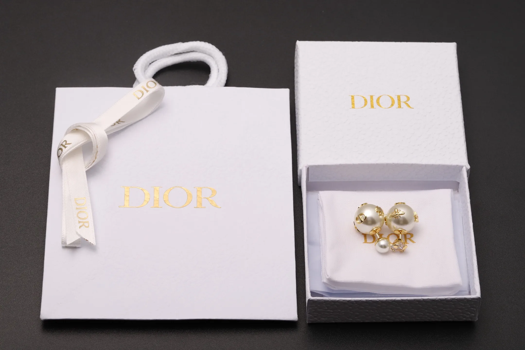 Tribales Resin Pearl and Crystal Earrings D14017105 — view 2