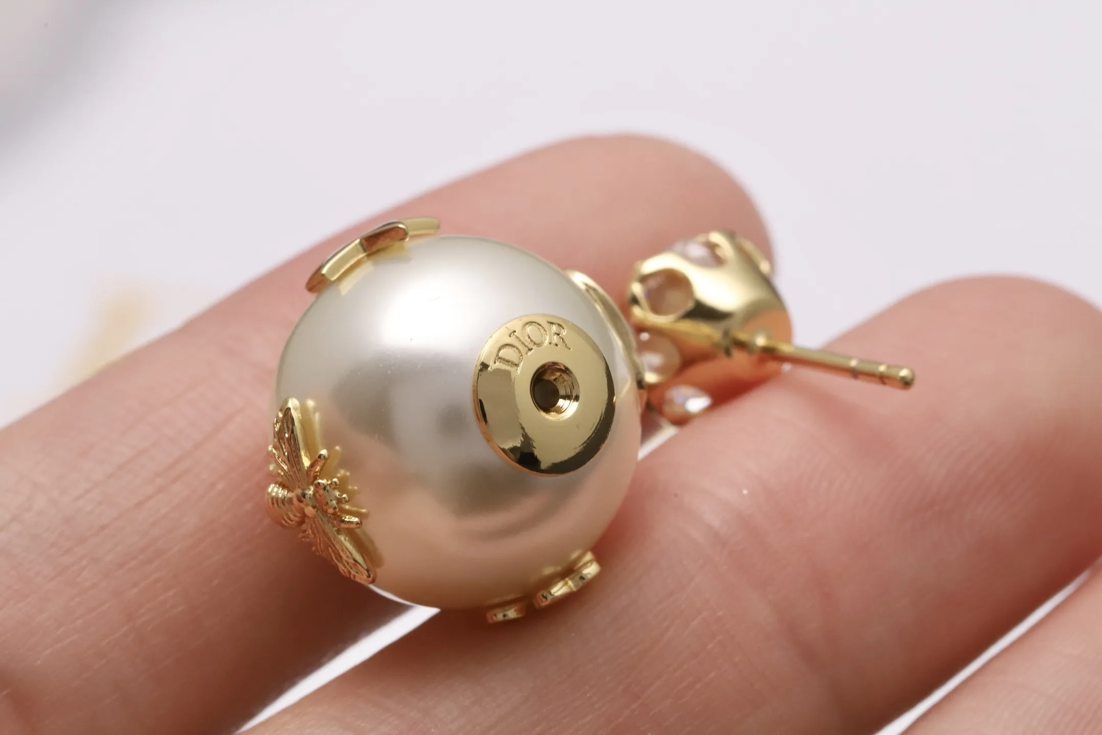 Tribales Resin Pearl and Crystal Earrings D14017105 — view 6