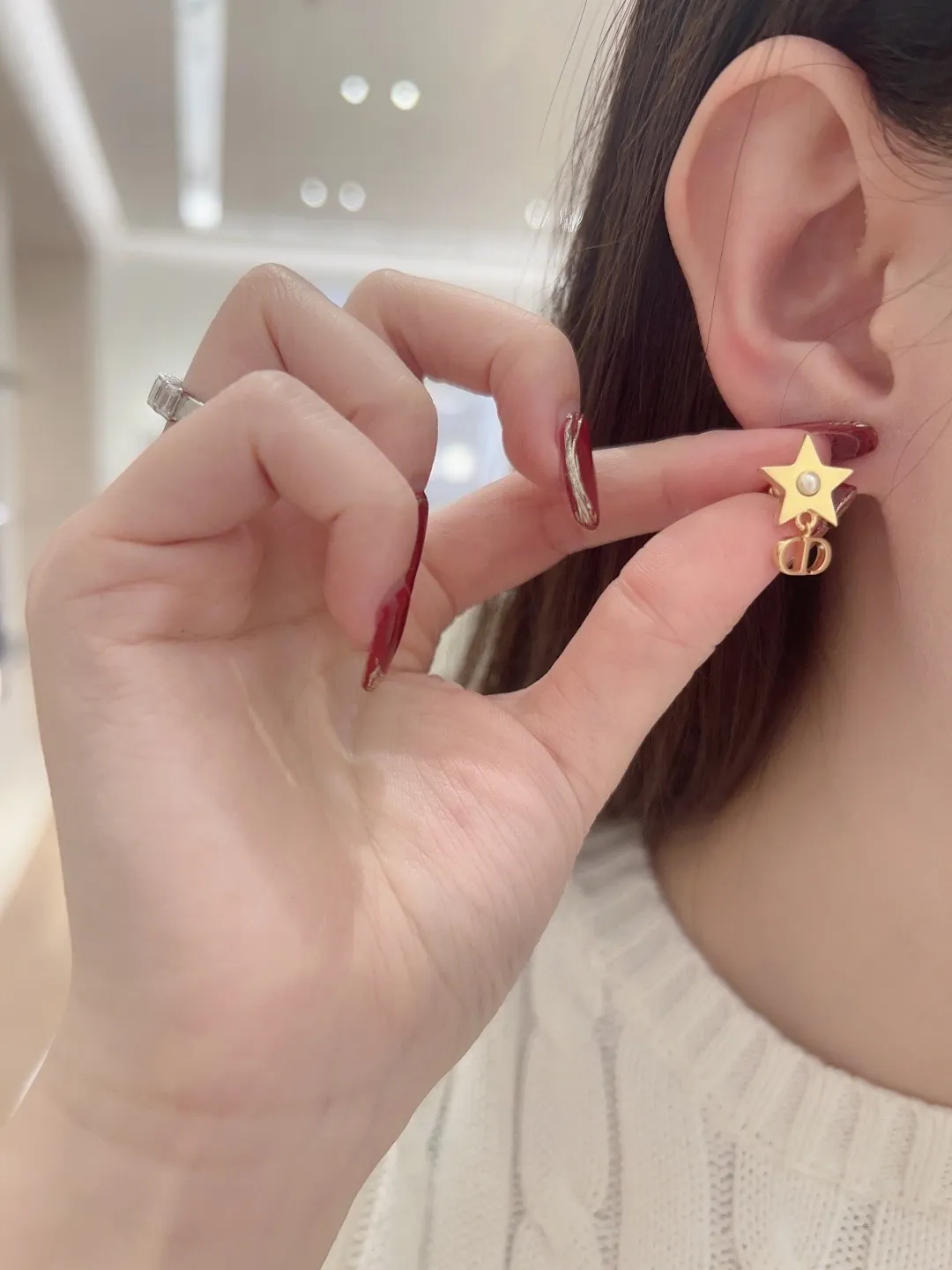 Asymmetric Star and Pearl Drop Earrings D13517610 — view 8