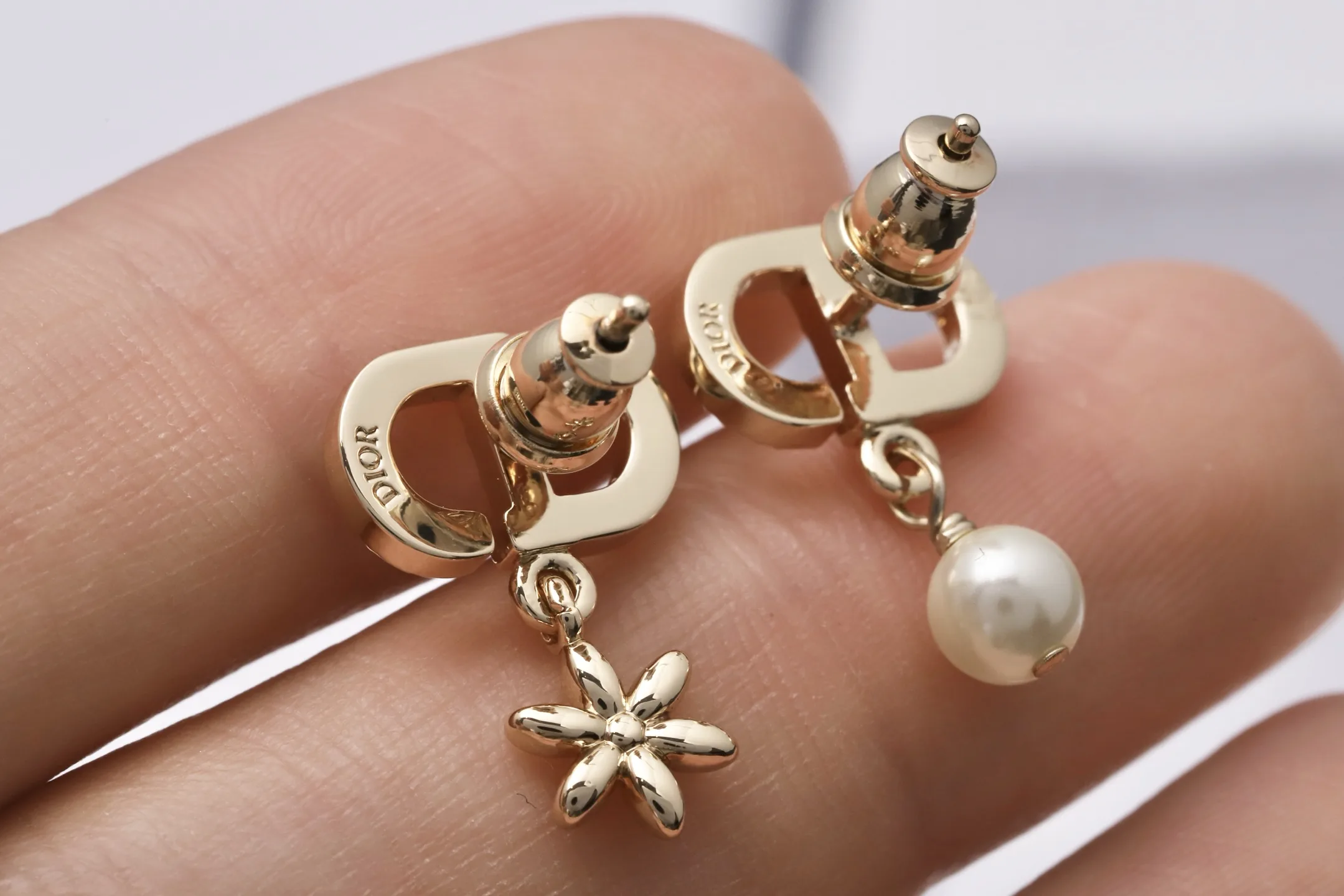 CD Logo Crystal and Pearl Drop Earrings D13517246 — view 6