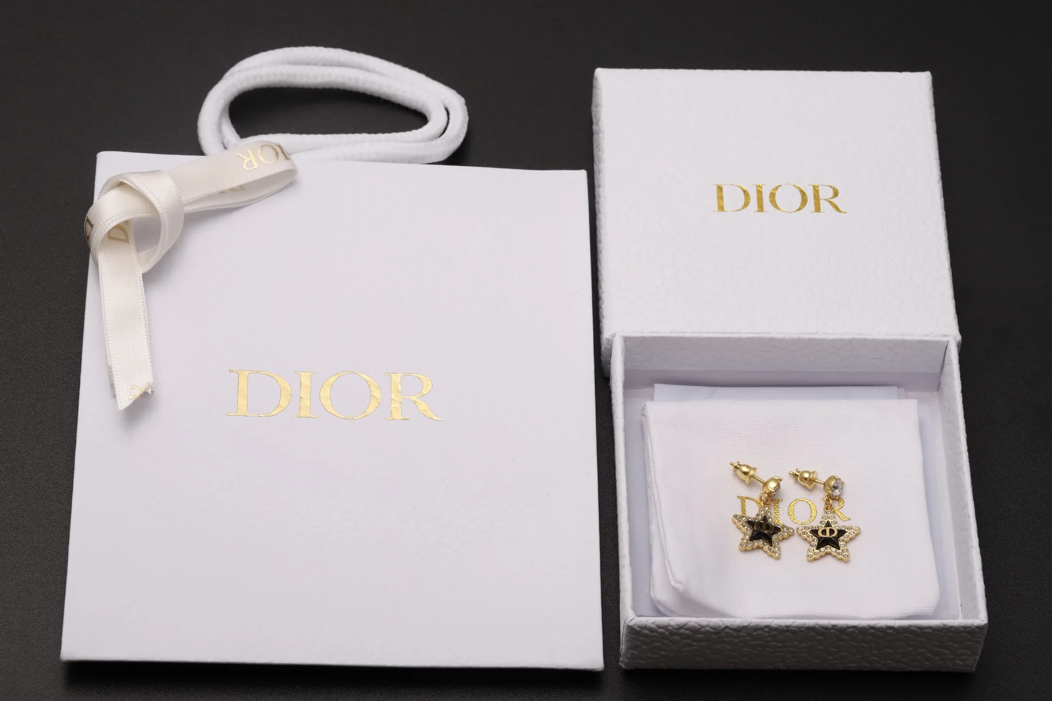 Star CD Crystal Drop Earrings D14017219 — view 2