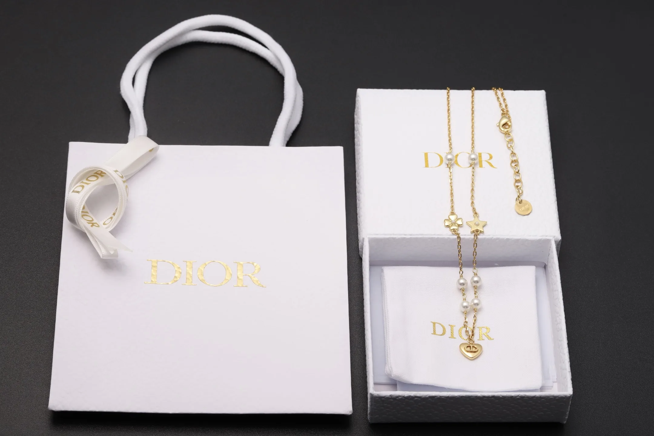 Dior Heart and Star Charm Pearl Necklace D14517269 — view 2