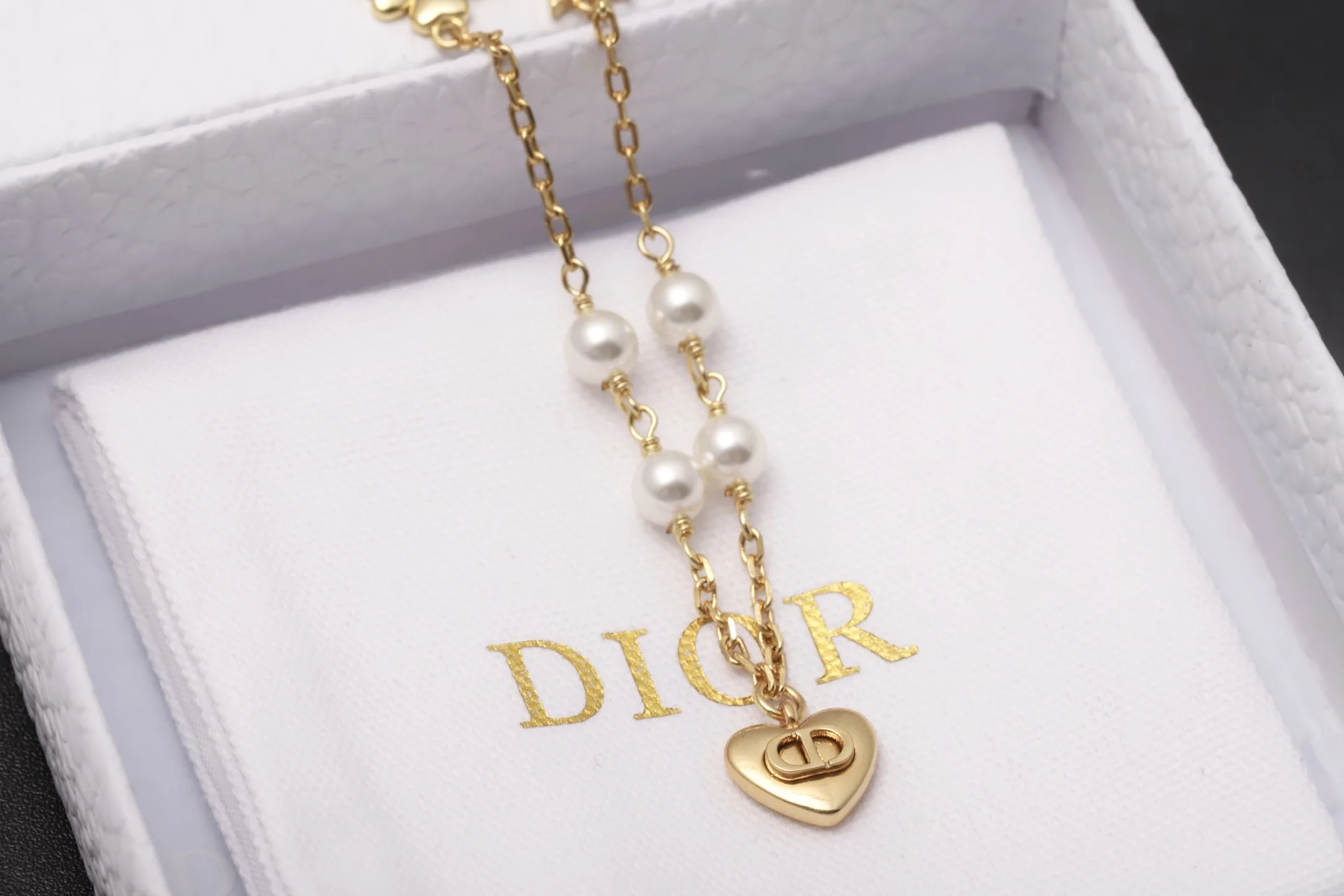 Dior Heart and Star Charm Pearl Necklace D14517269 — view 3
