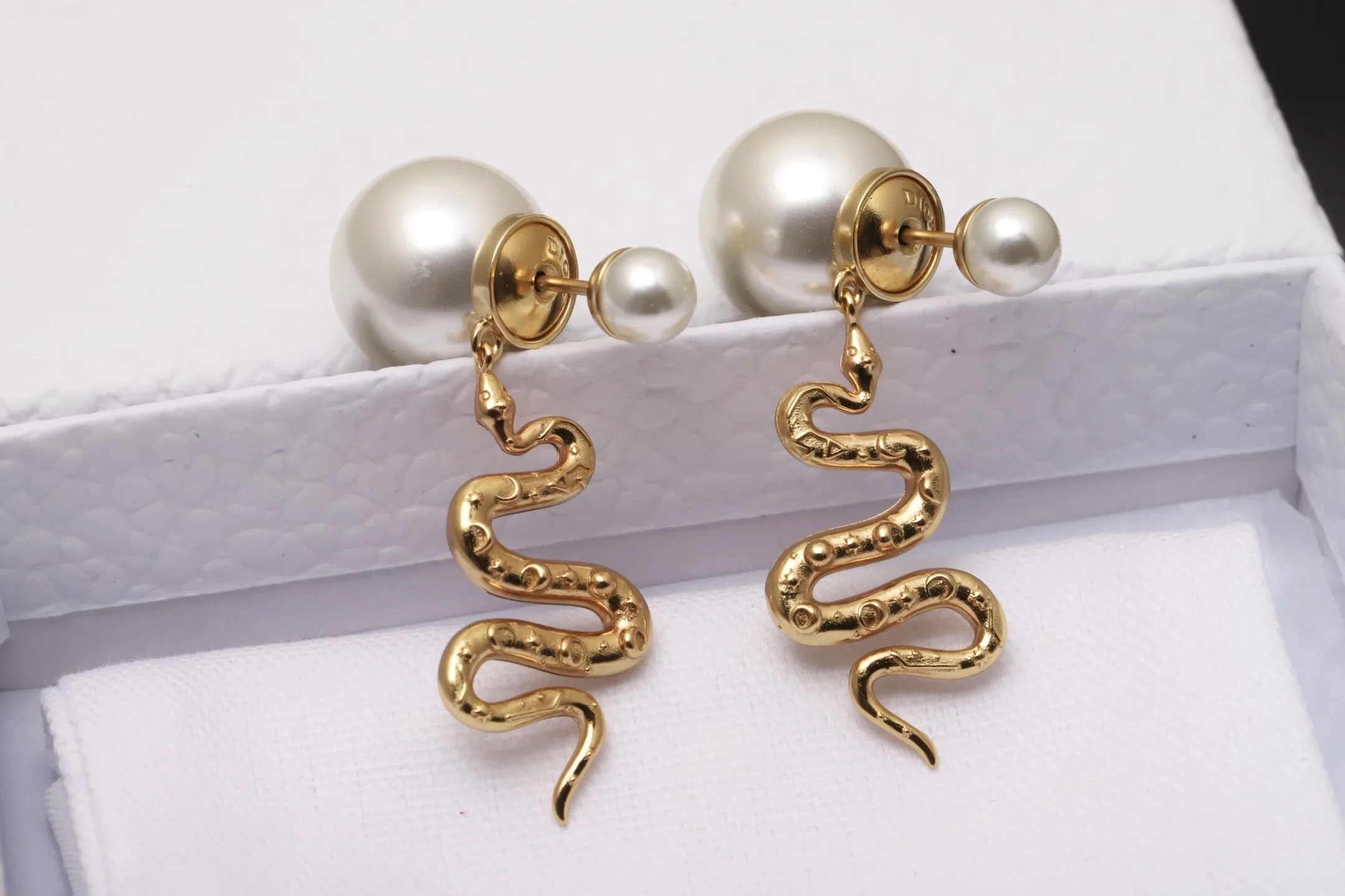 Dior Tribales Snake Pendant Earrings D13517507 — view 3