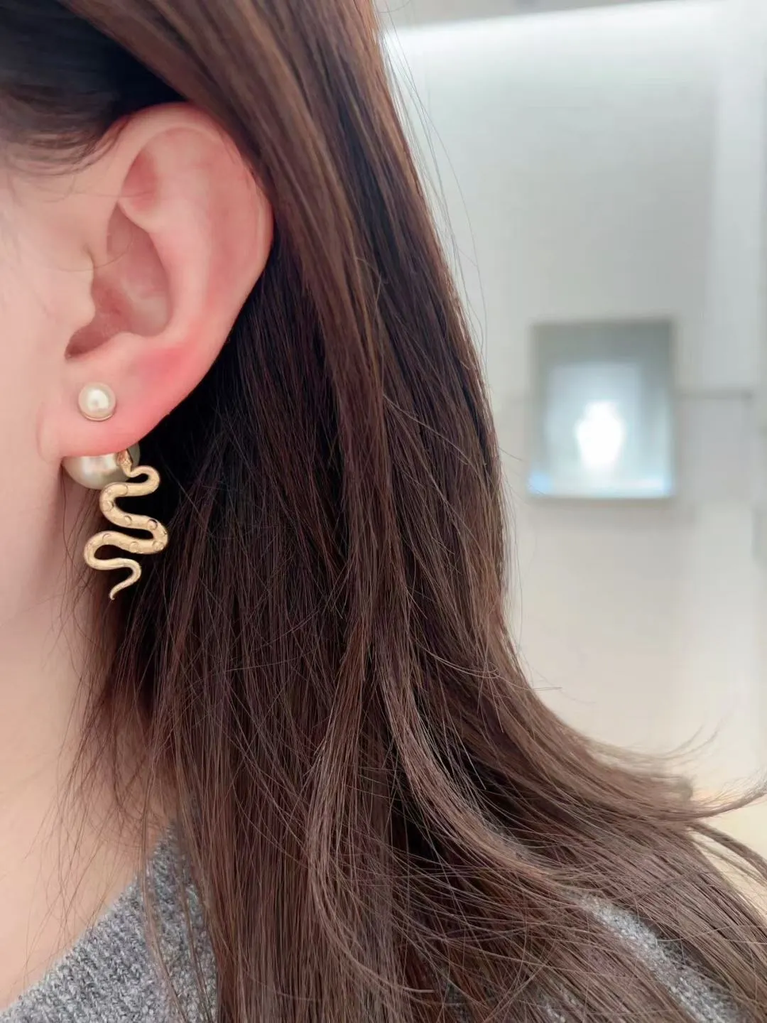 Dior Tribales Snake Pendant Earrings D13517507 — view 8