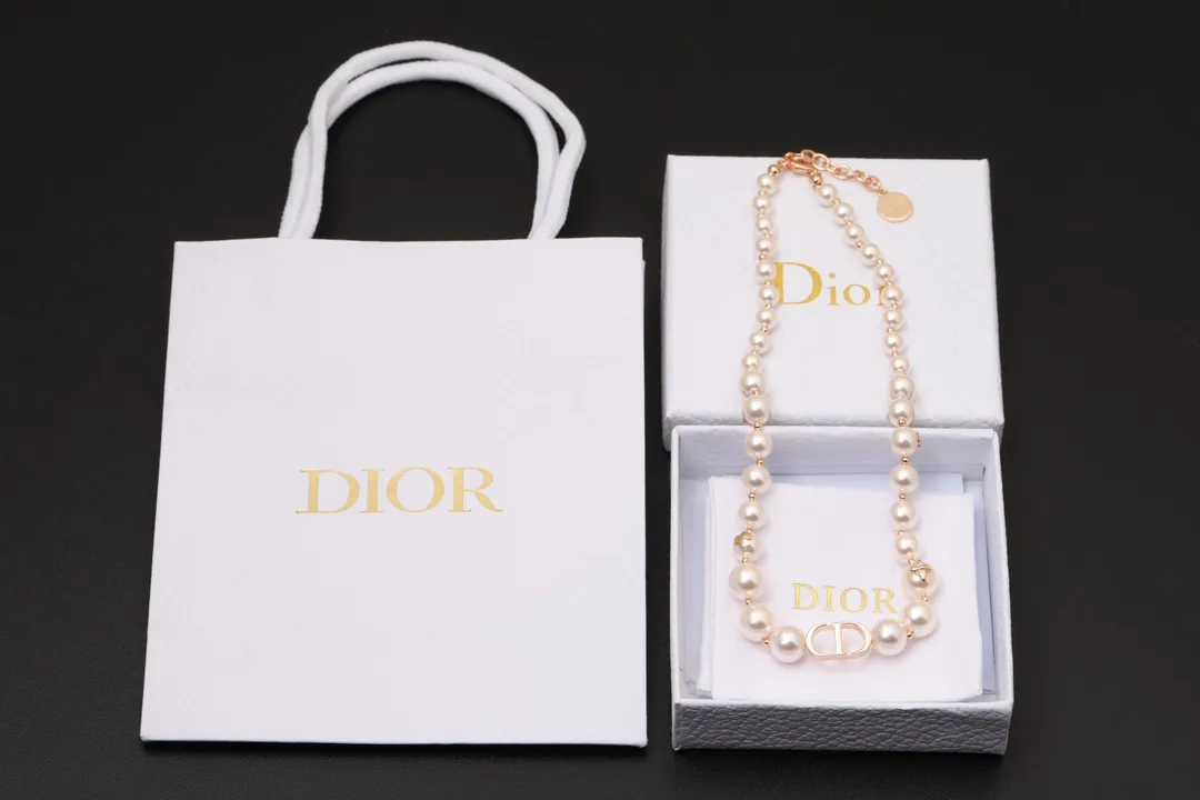 CD Logo Graduated Pearl Choker Necklace D17016770 — view 2
