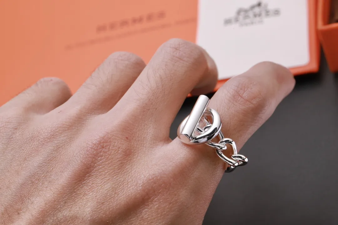 Croisette Chain Link Ring (Sterling Silver) D18017723 — view 7