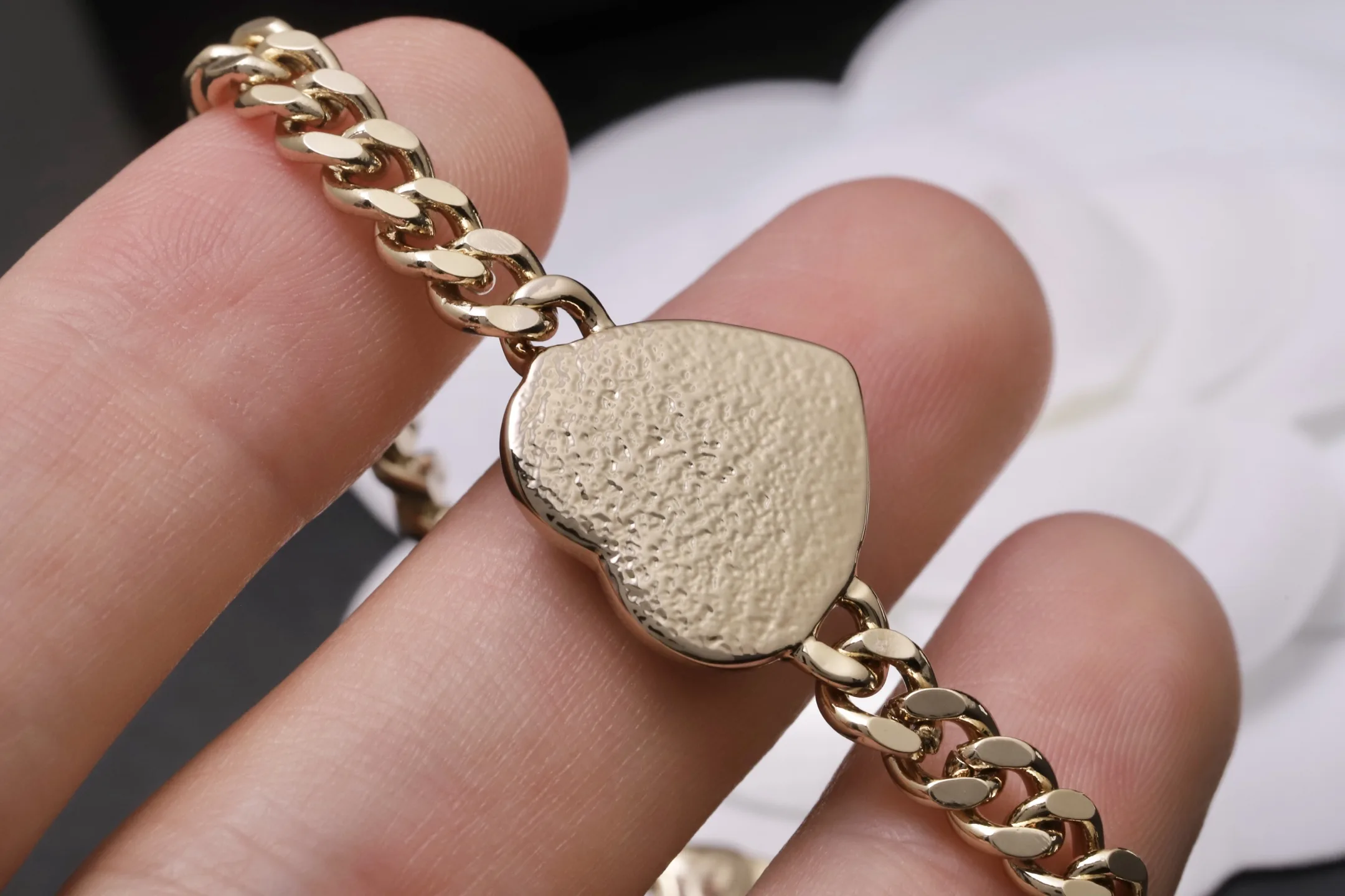 Heart Obsidian Charm Chain Bracelet D11517373 — view 5